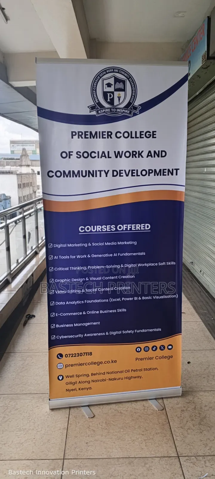 Professional Narrow Base Roll-Up Banner Stand and Printing