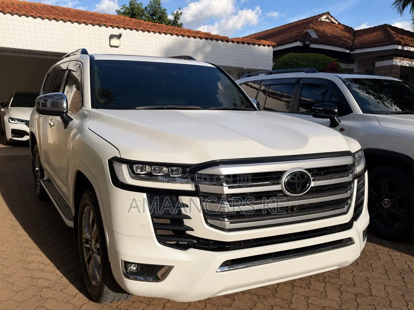 Toyota Land Cruiser 3.3 Diesel 4WD 2022 White