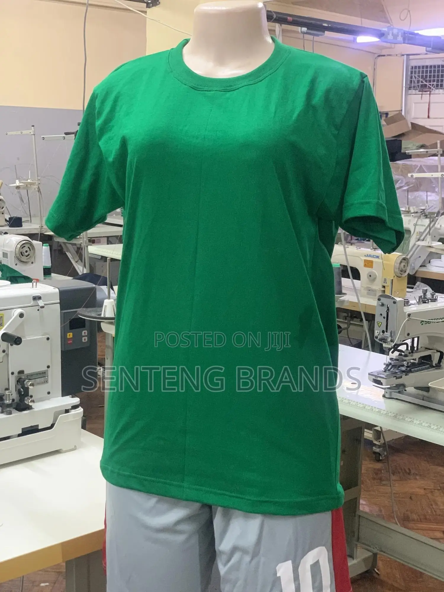 Round Neck