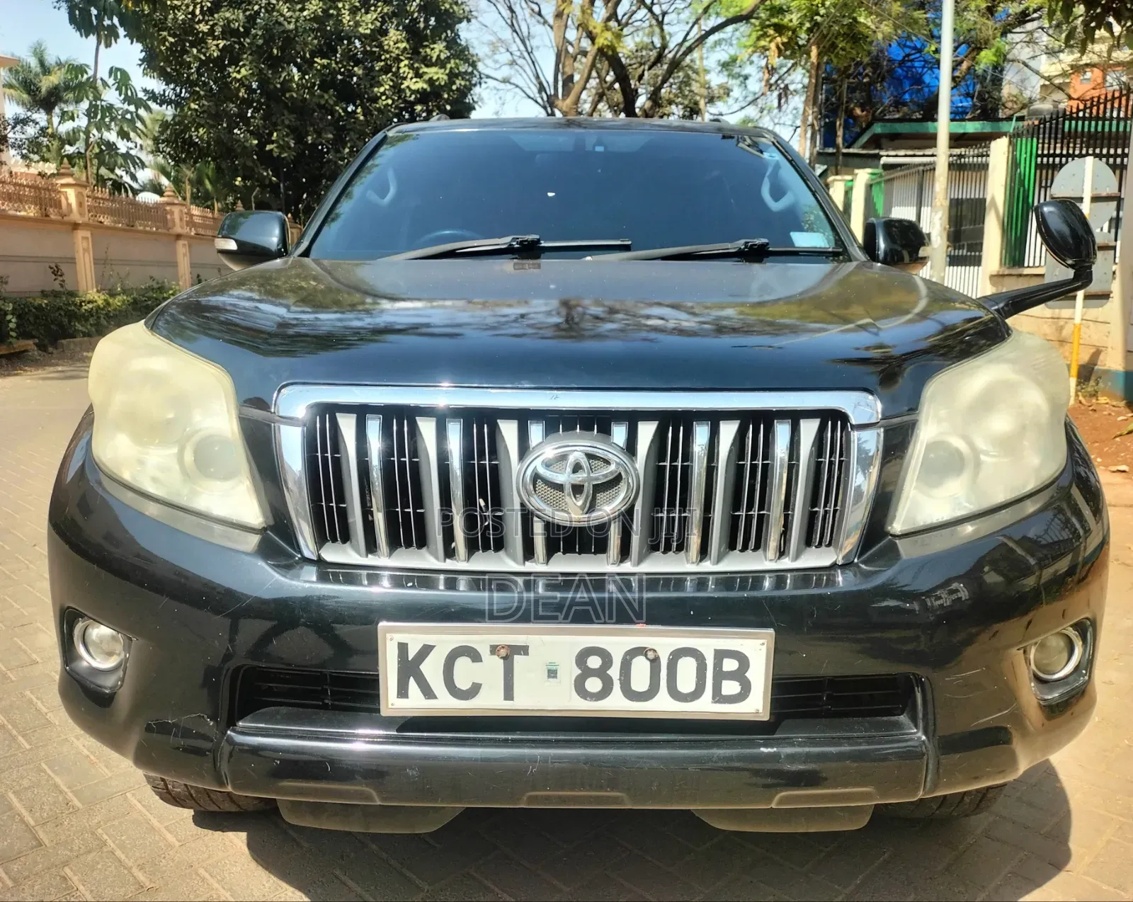 Toyota Land Cruiser Prado 2011 Black