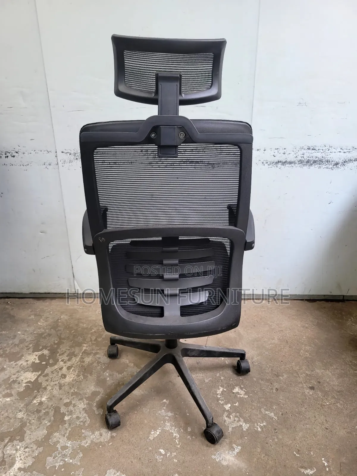 Ergonomic Mesh Office Chair With Headrest