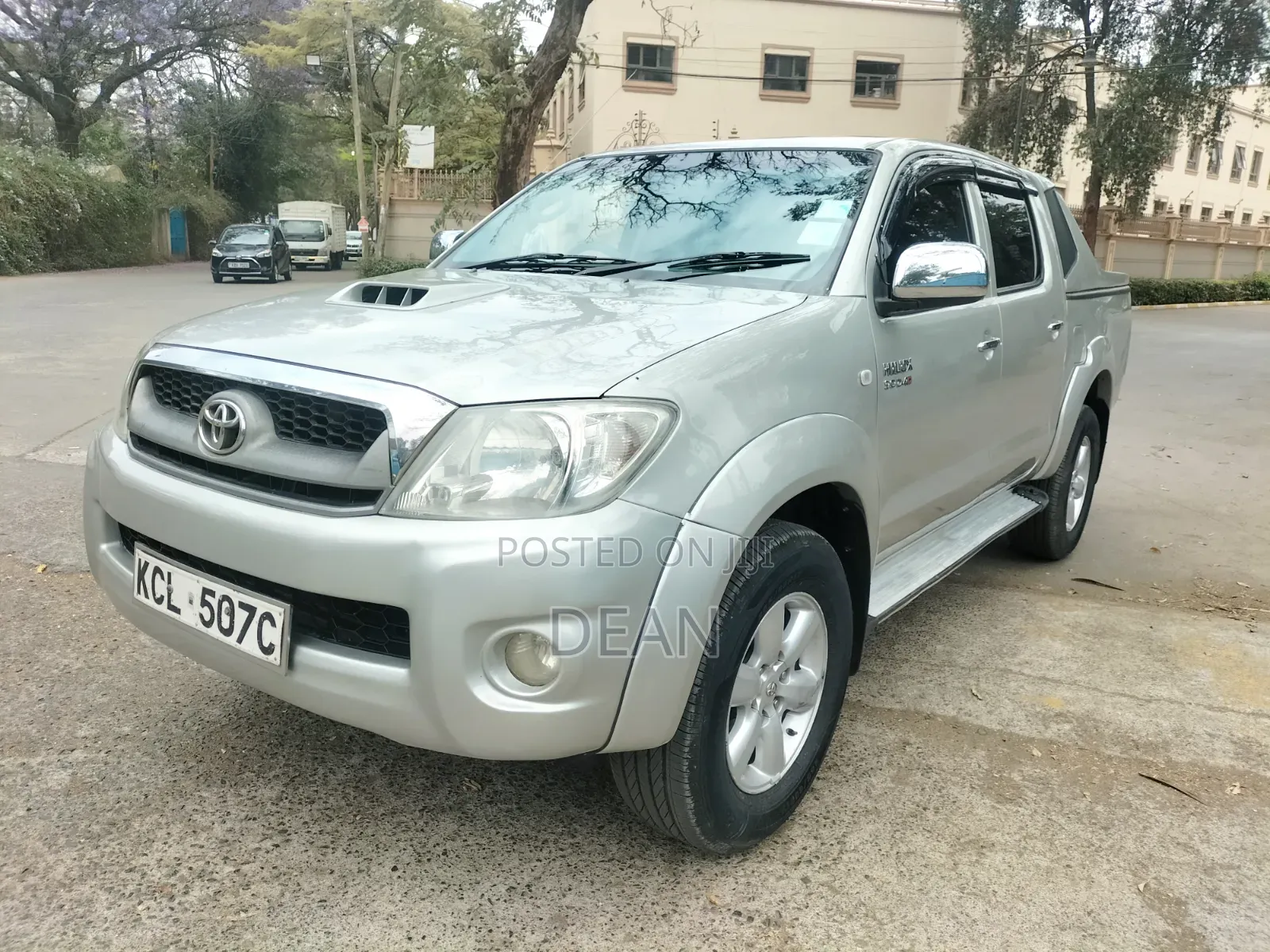 Toyota Hilux 2011 Silver
