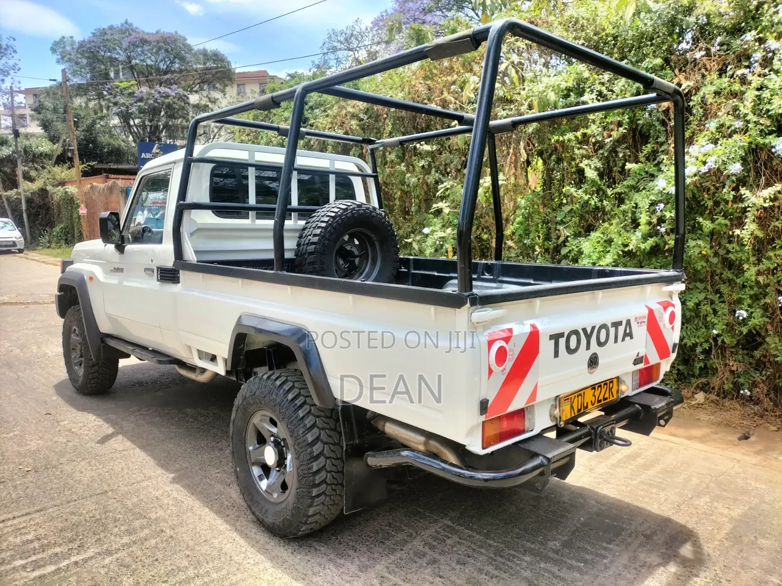 Toyota Land Cruiser 2022 White