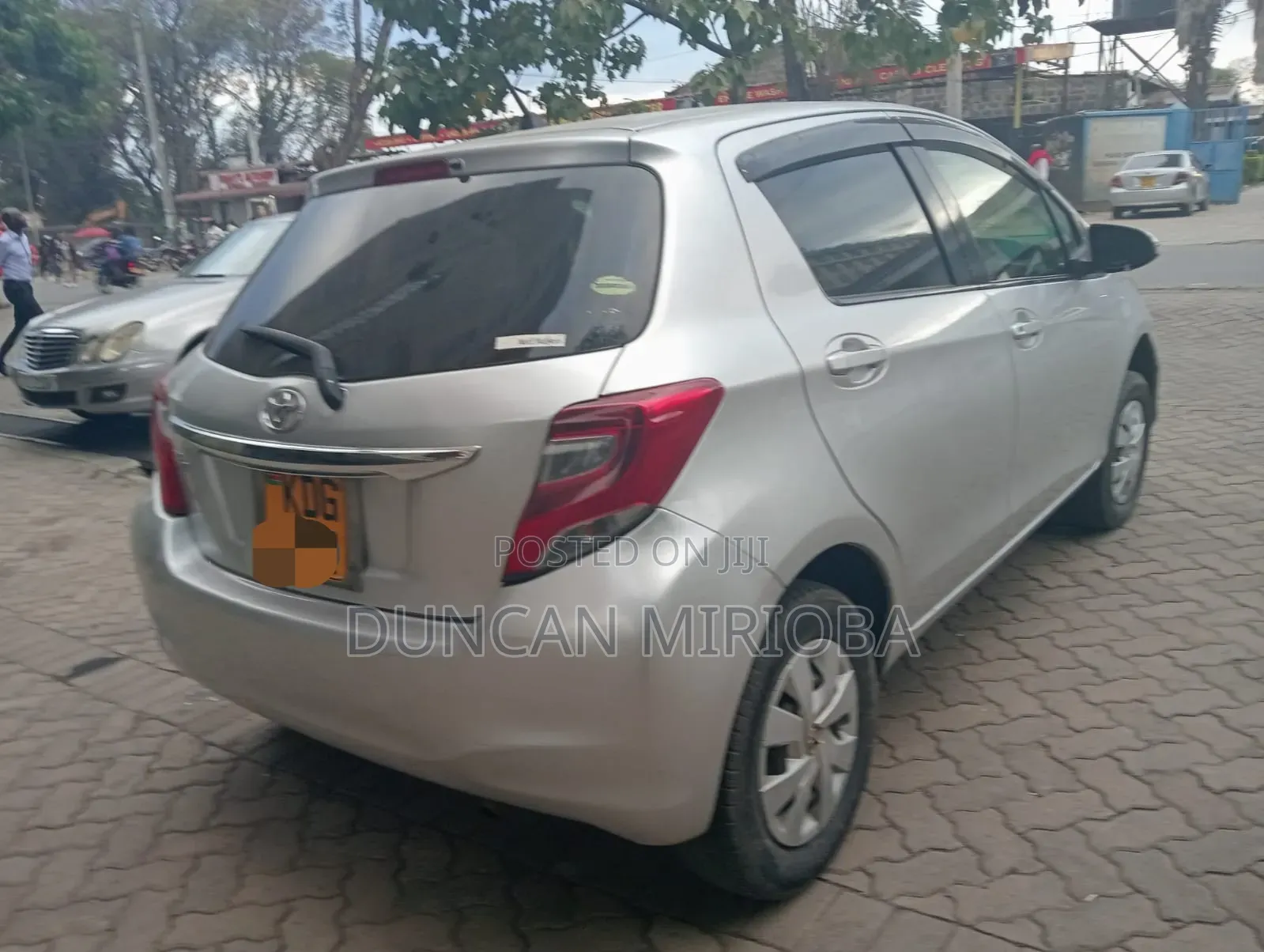 Toyota Vitz 2015