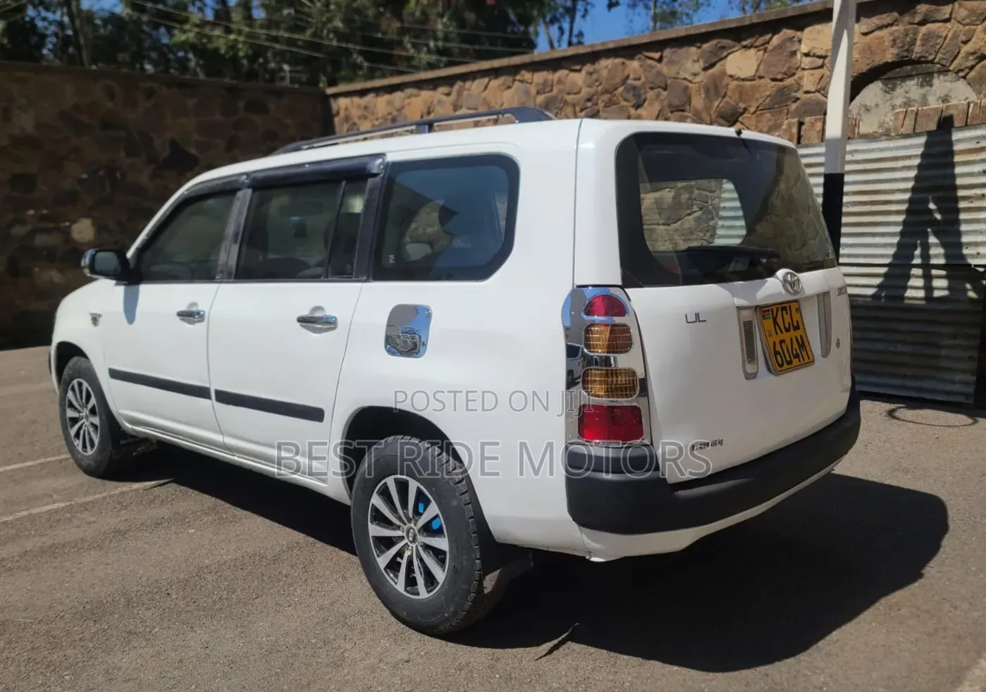 Toyota Succeed 2010 White