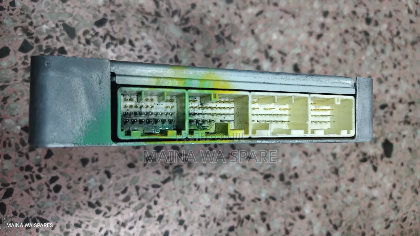 Computer Probox Old Model {R7}