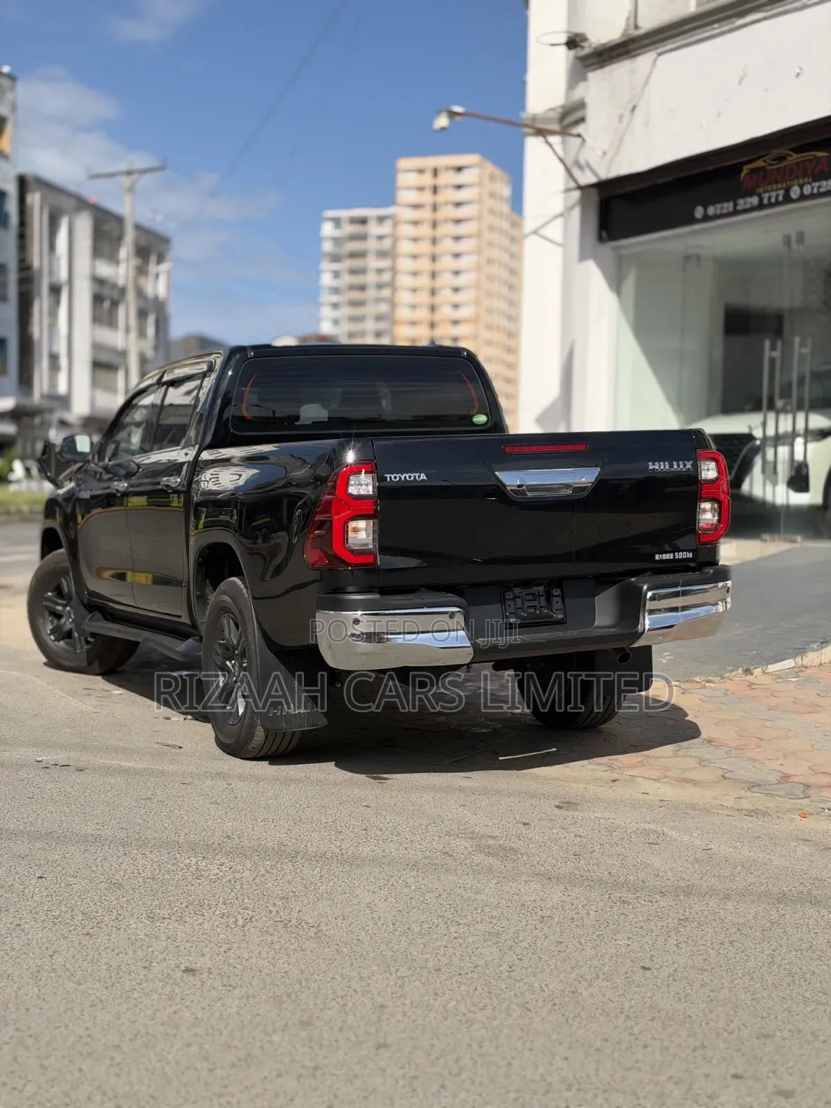 Toyota Hilux Revo Double Cab Deisel 2.4 AWD 2021 Black