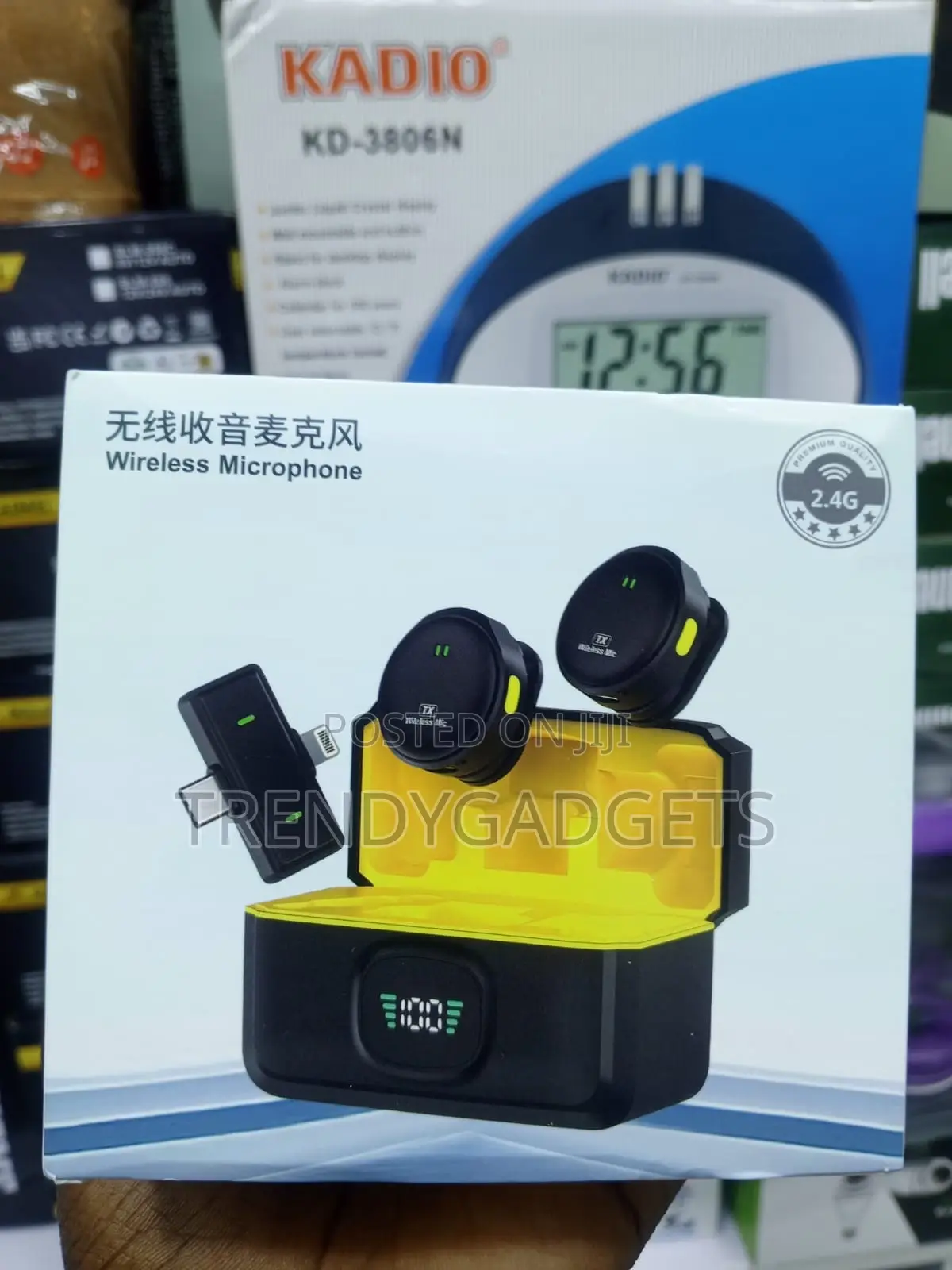 Q9 Dual Mic Wireless Microphone 50M Range for iPhone Android
