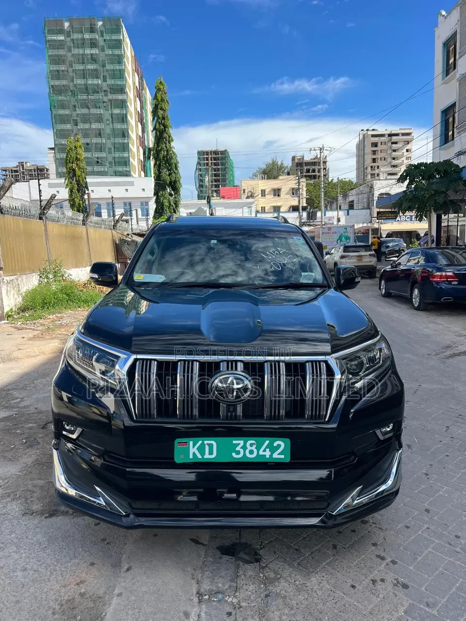 Toyota Land Cruiser Prado 2.8 2022 Black