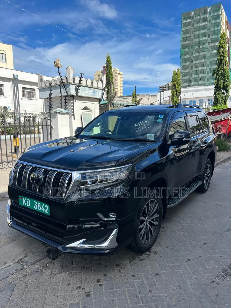 Toyota Land Cruiser Prado 2.8 2022 Black