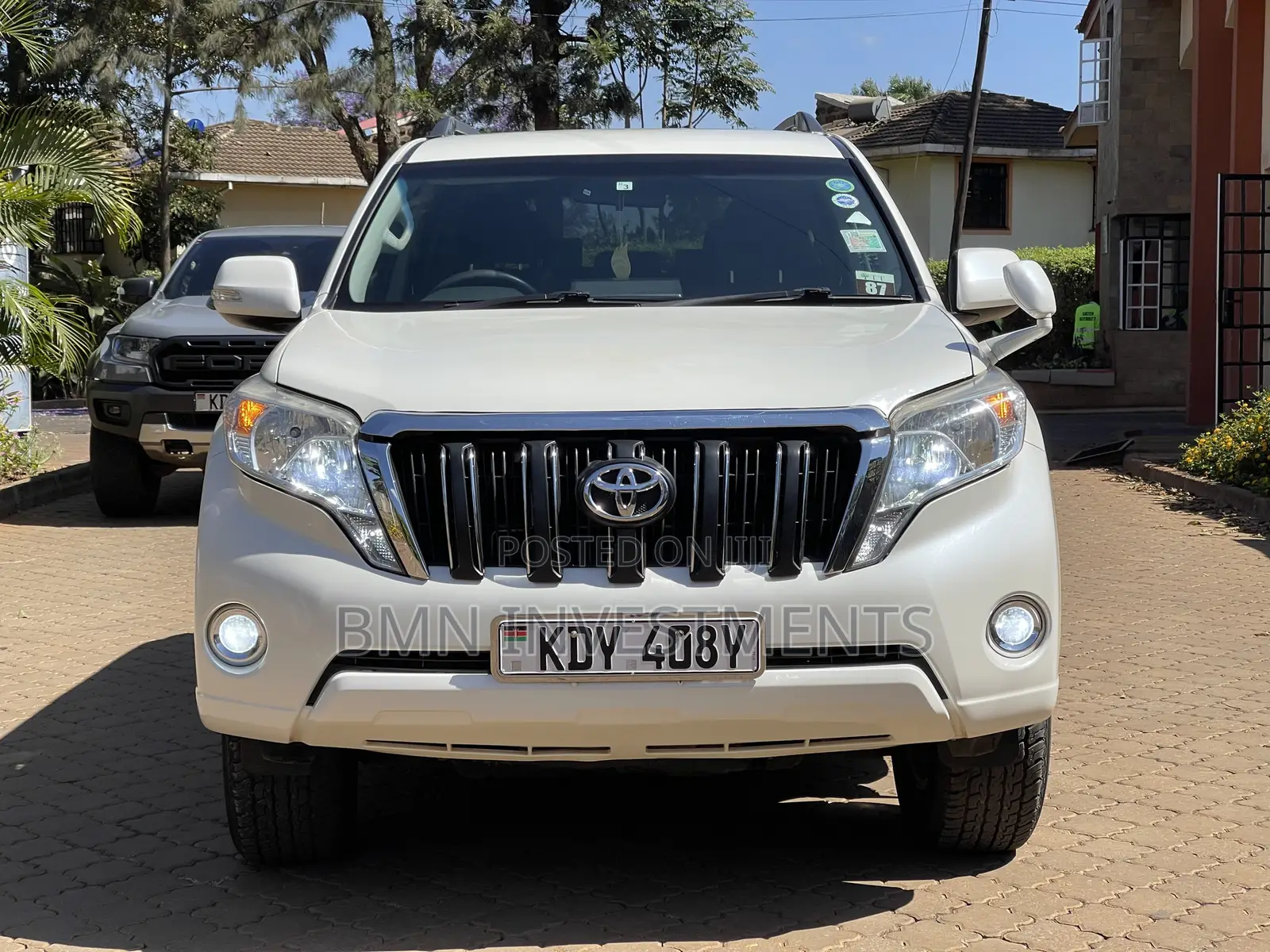 Toyota Land Cruiser Prado 2016 White