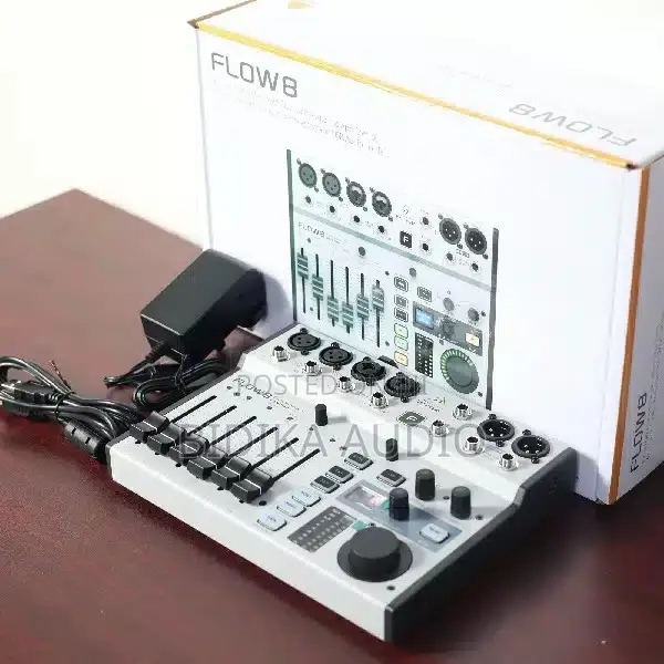Behringer Flow 8 Mixer
