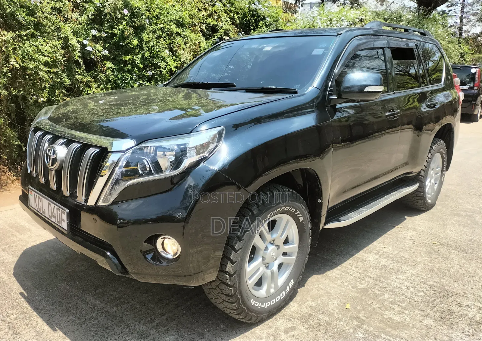 Toyota Land Cruiser Prado 2011 Black