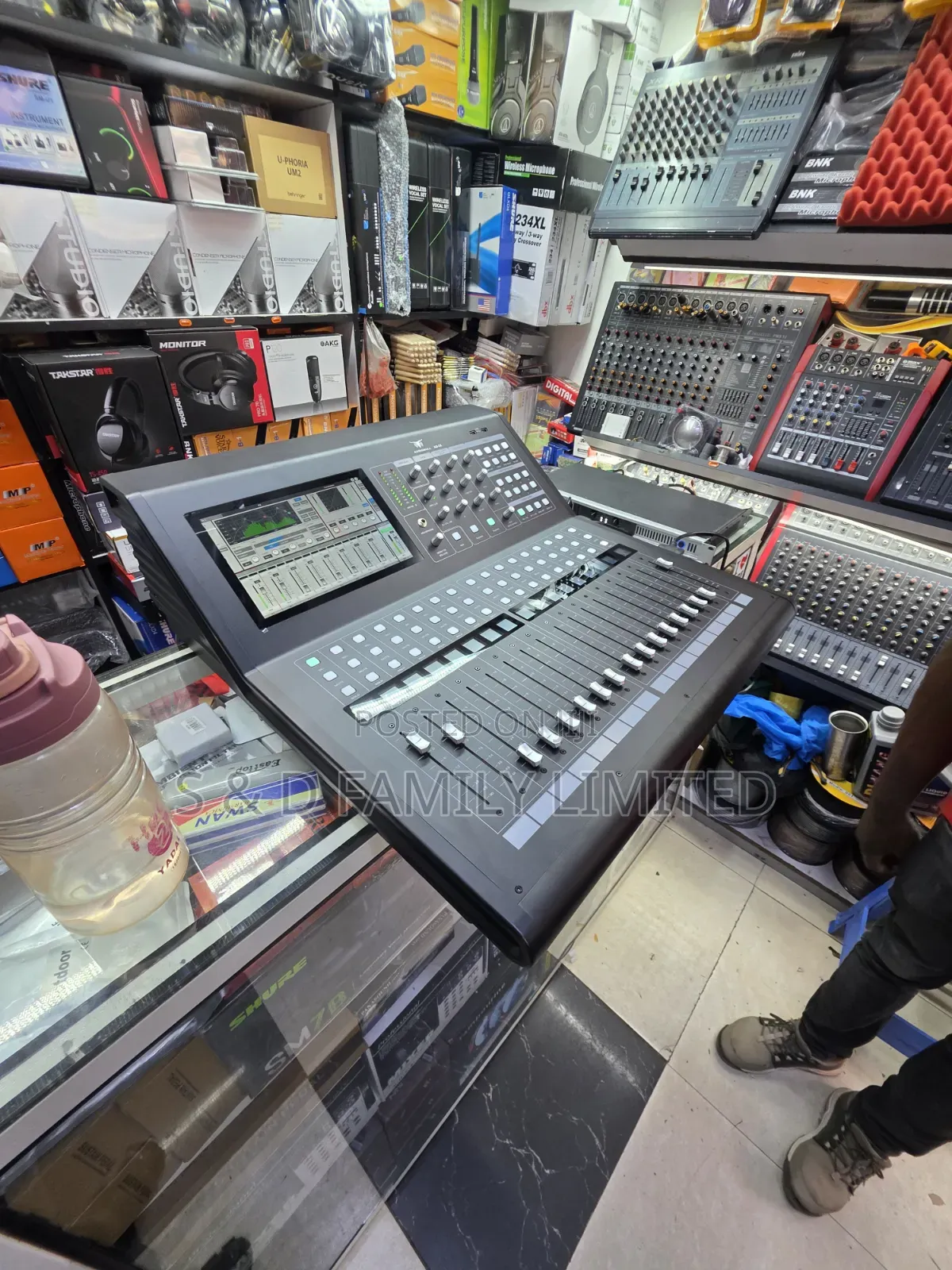 Audiobull AD-24 Digital Mixer 24 Channels