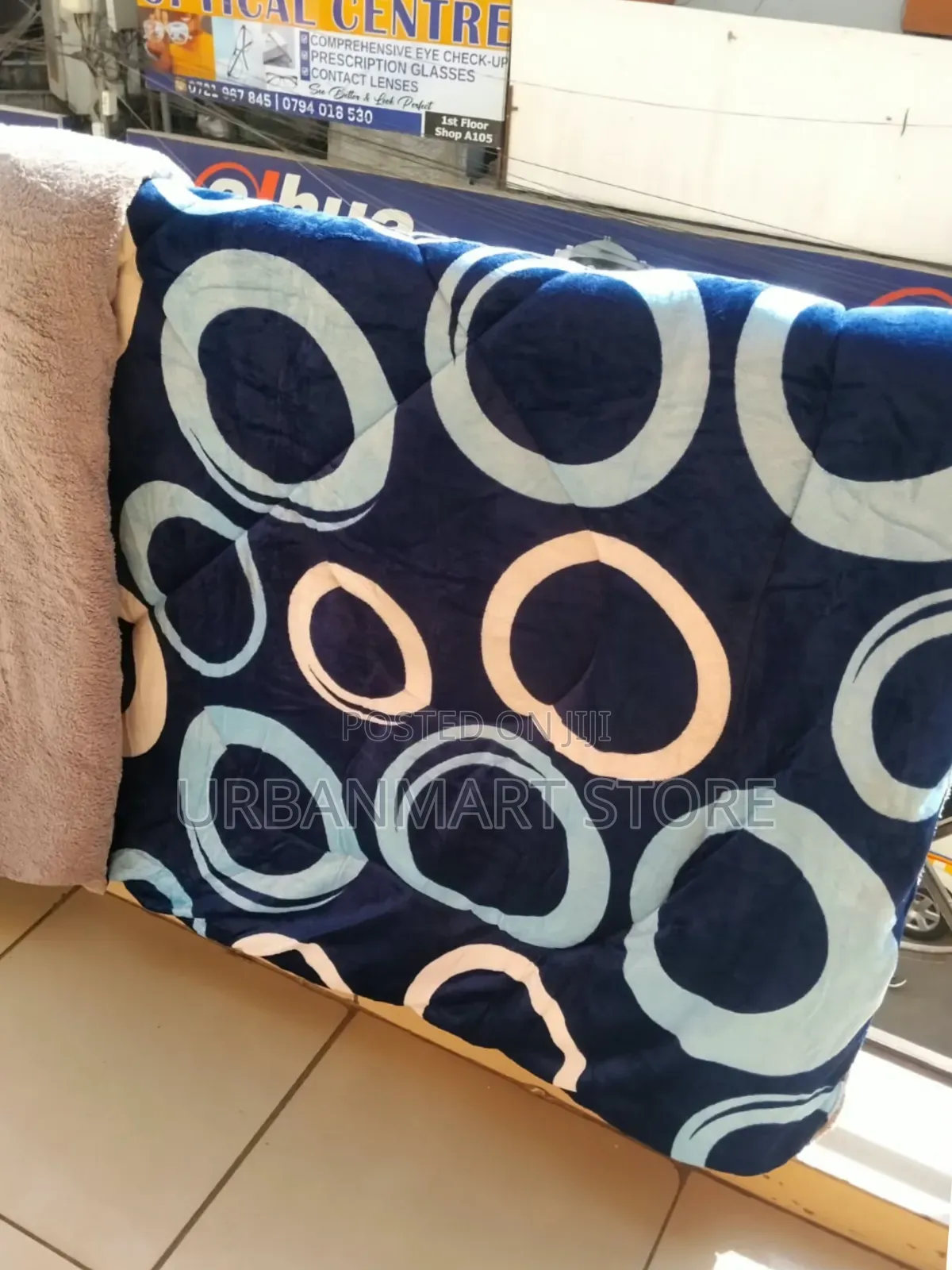 at 1500 5×6 Warm Woolen Duvet for Comfortable Sleeping