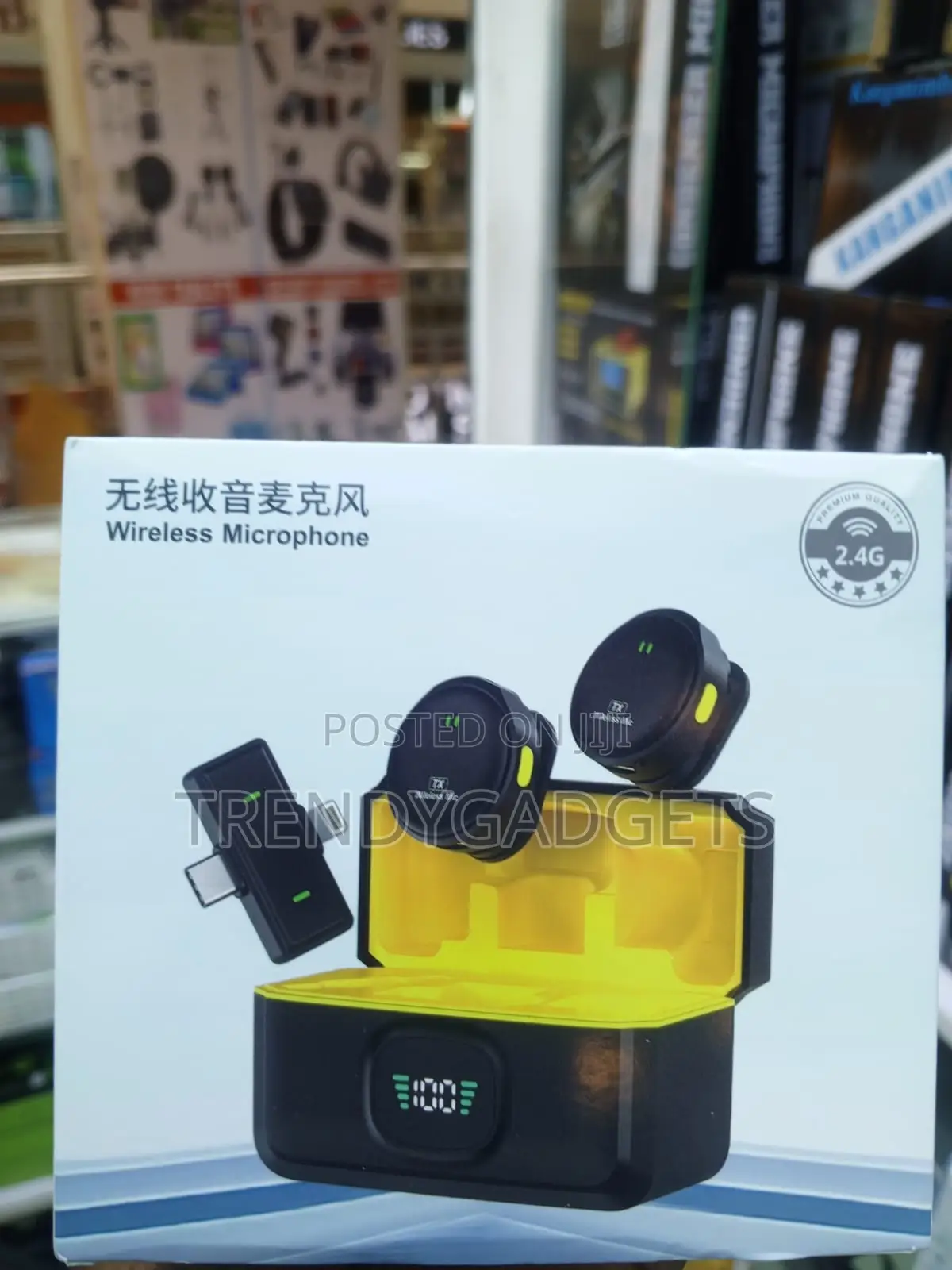 Q9 Dual Mic Vlogging Kit With Charging Case for Type C Phones