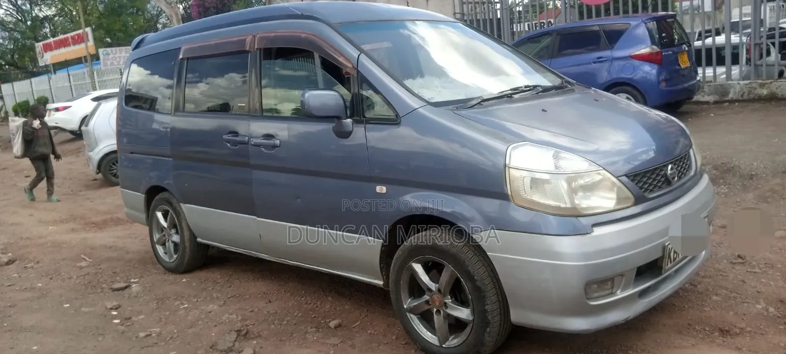 Nissan Serena 2003 Blue