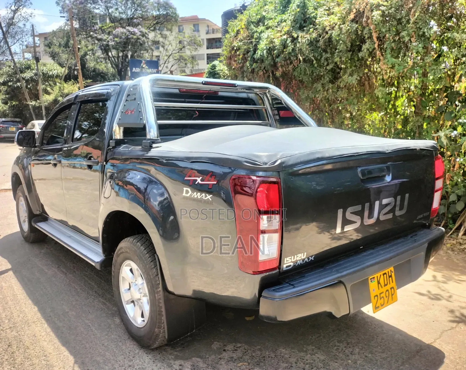 Isuzu D-MAX 2022 Gray