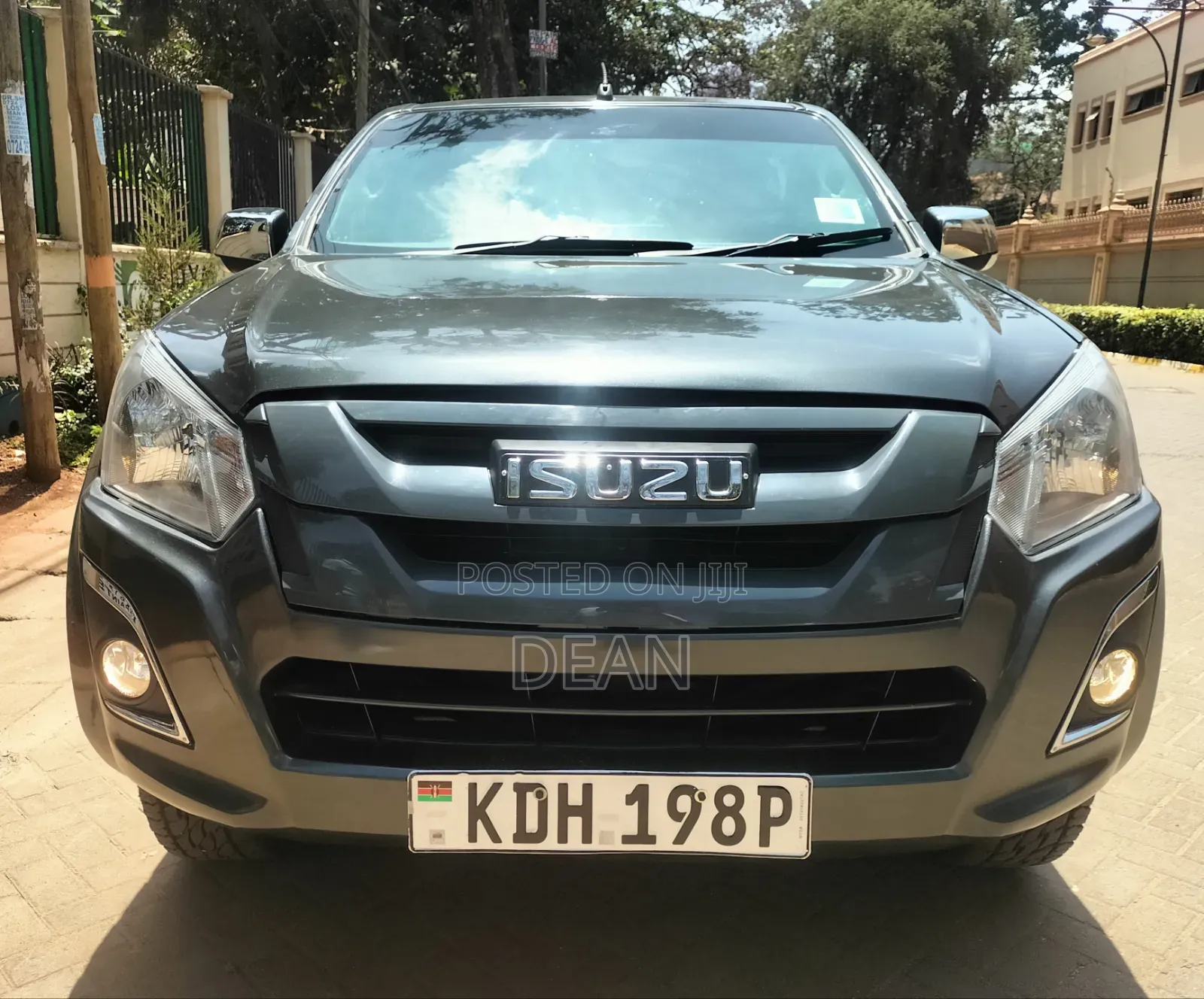 Isuzu D-MAX 2022 Gray