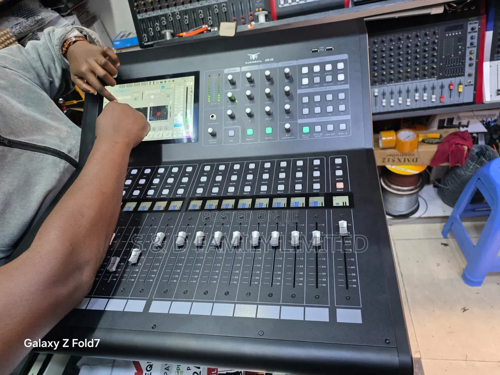 Audiobull AD-32 Digital Mixer 32 Channels