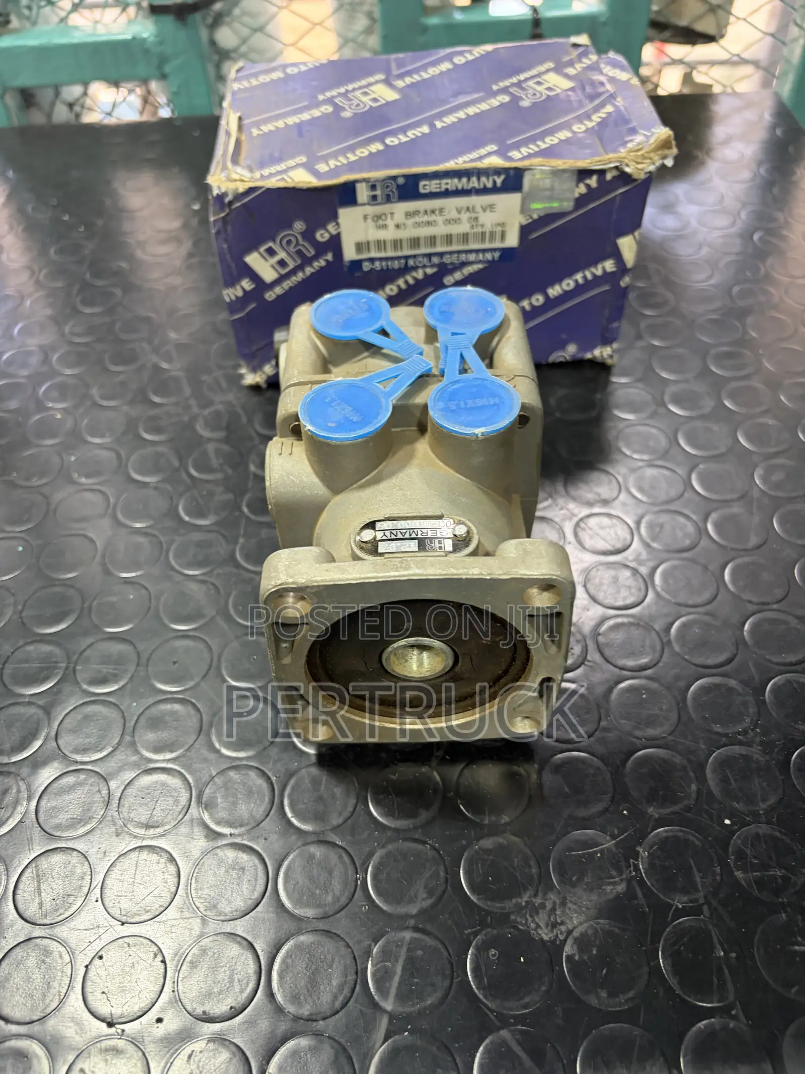 Brake Master Valve 8mm Full Output Sino Howo H2/H3 FG