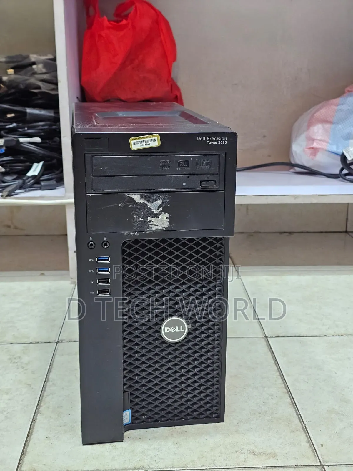 Desktop Computer Dell 8GB Intel Core i7 SSD 256GB