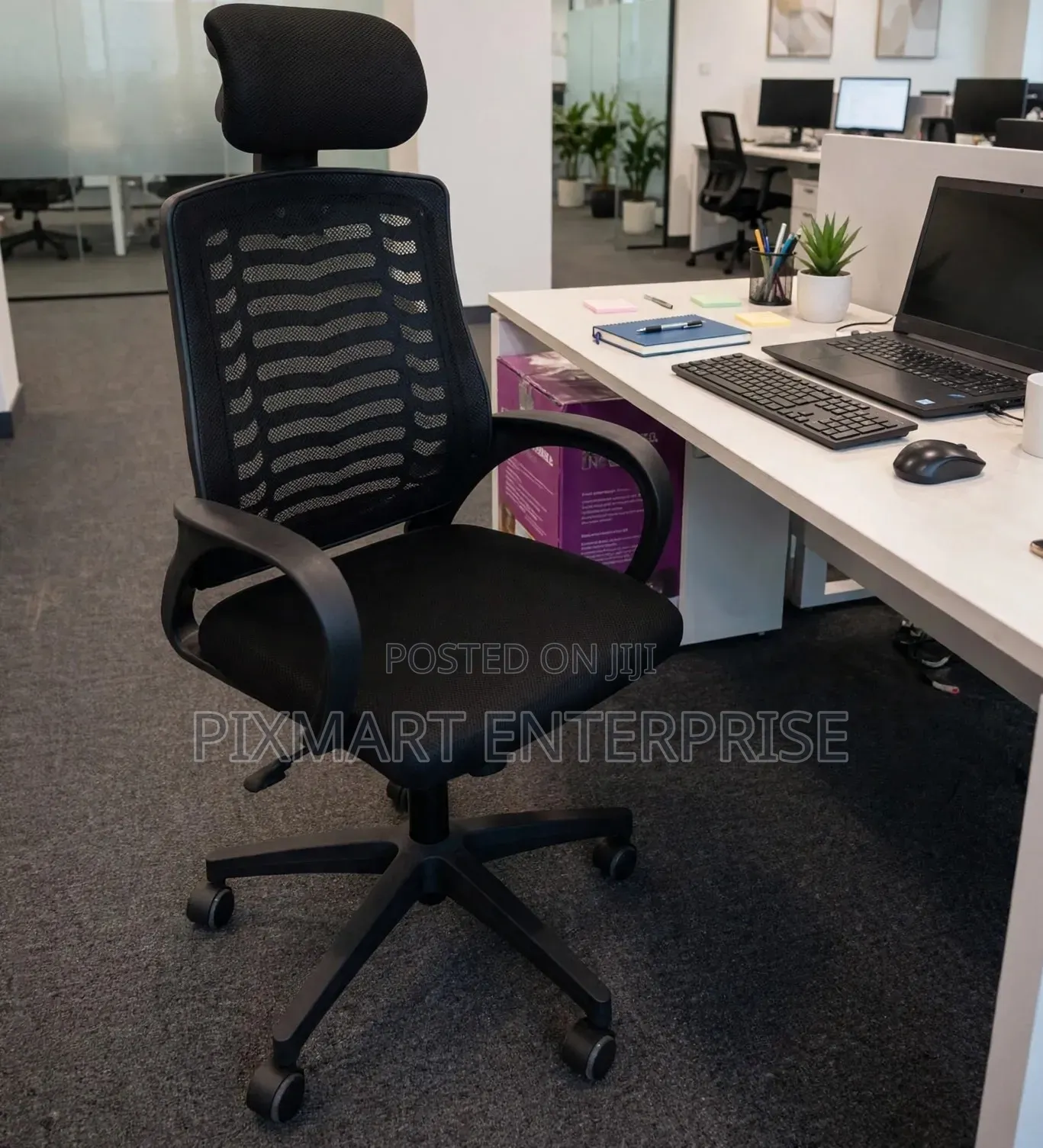Comfortable Computer Desk Chair With Adjustable Headrest