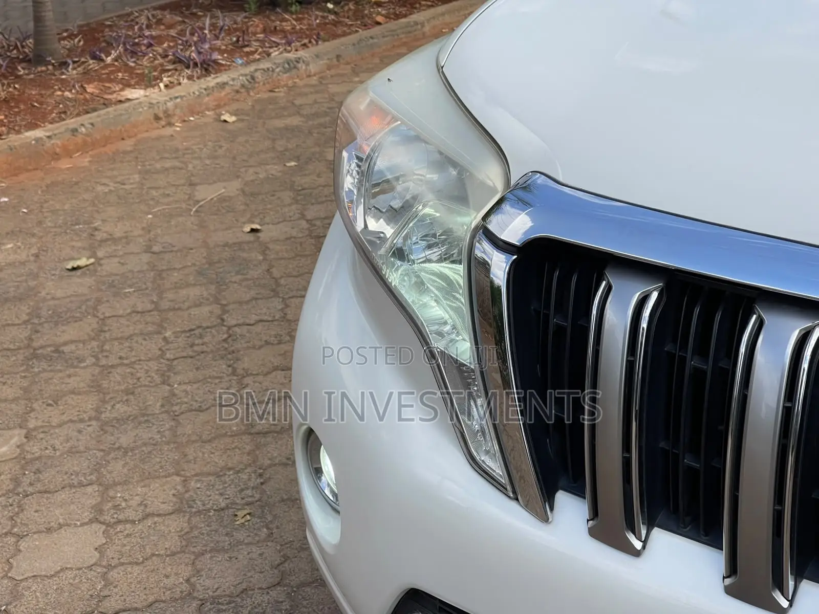 Toyota Land Cruiser Prado 2015 White