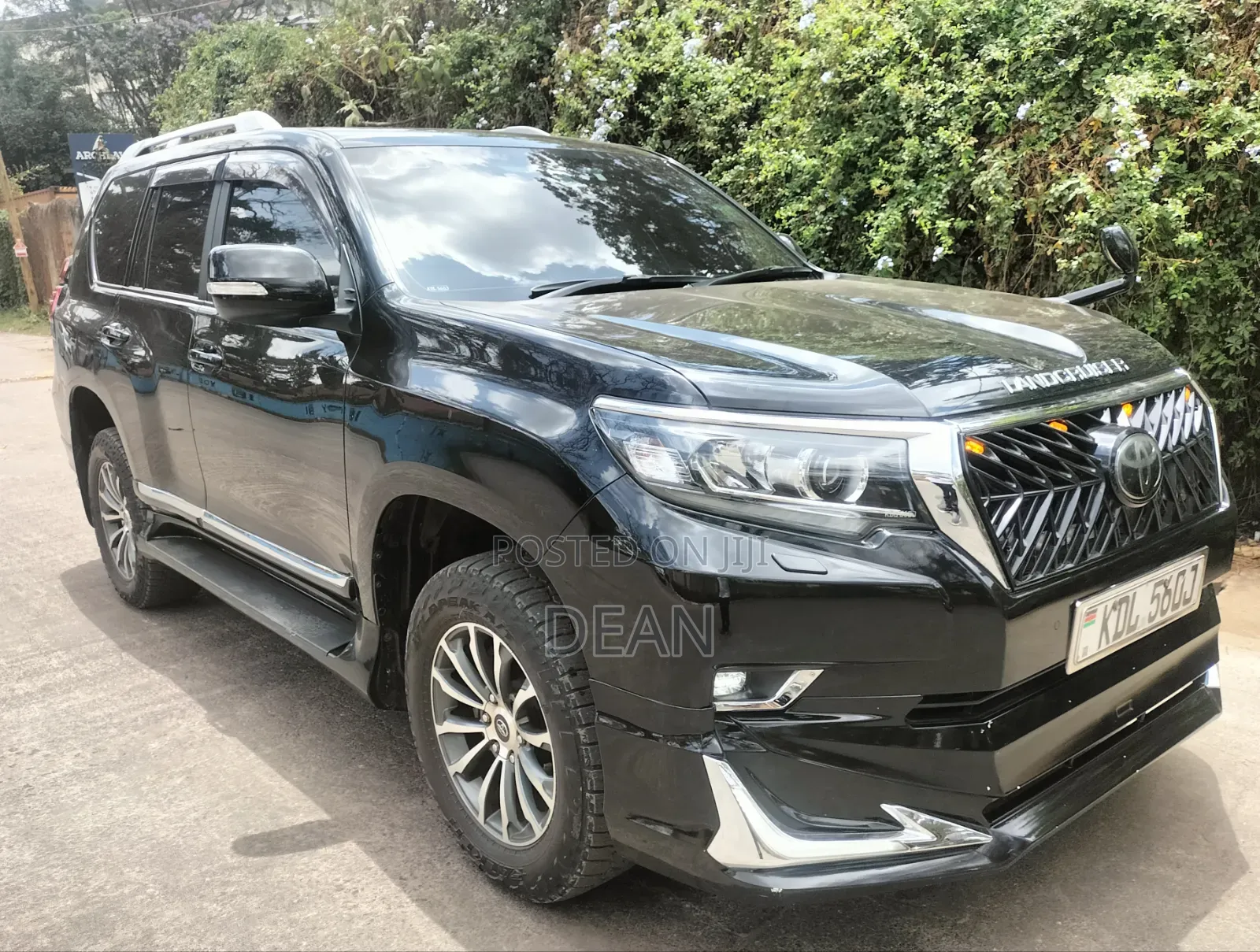 Toyota Land Cruiser Prado 2018 Black