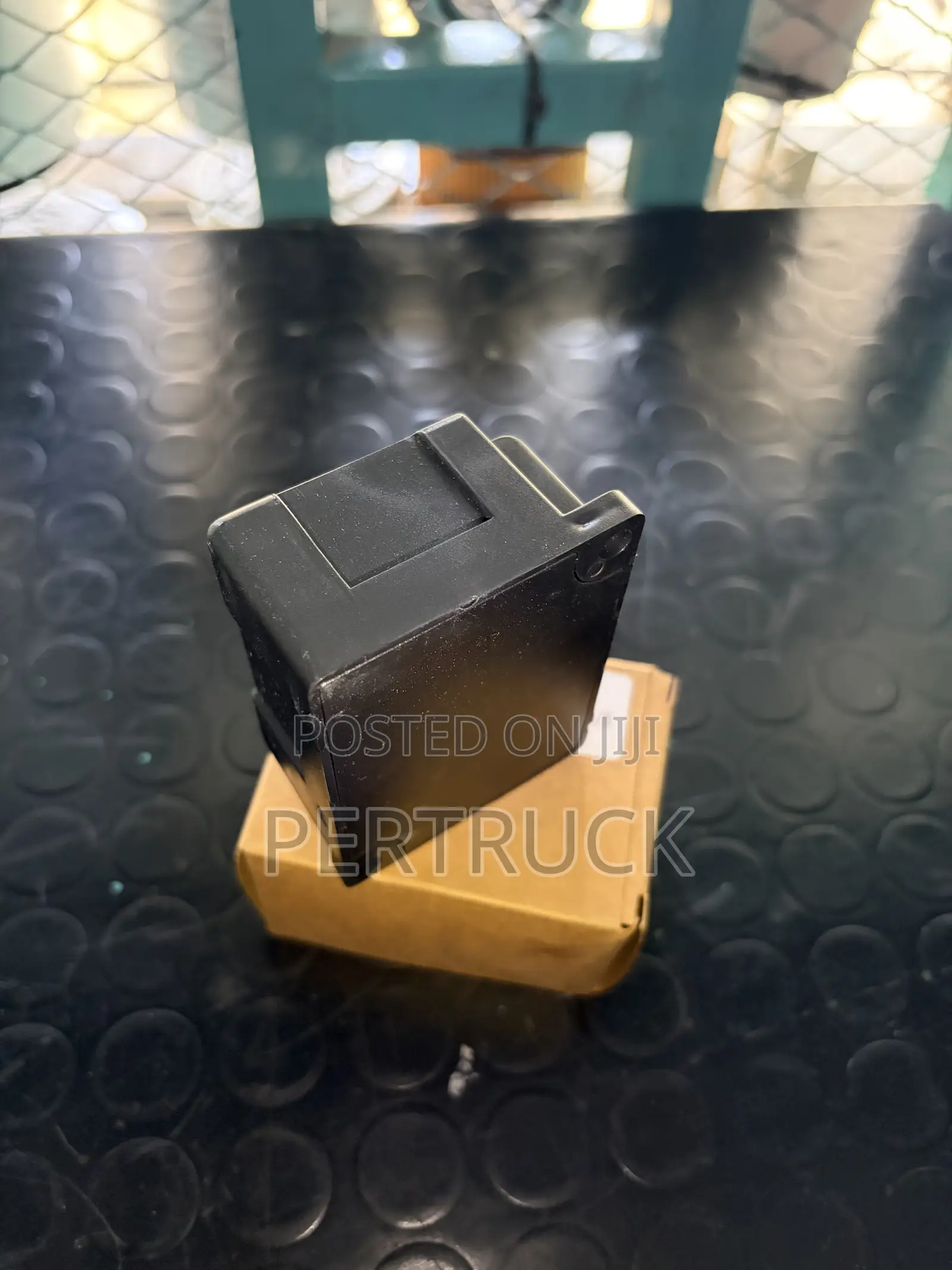 Turn Signal Flasher Relay FAW JK6 -1800-Coo/B