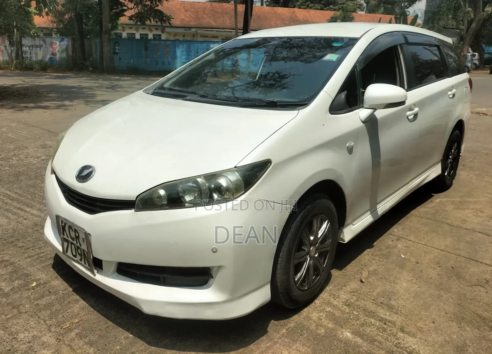 Toyota Wish 2011 White