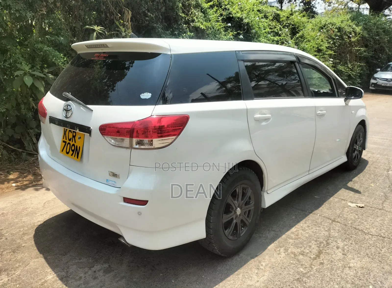Toyota Wish 2011 White