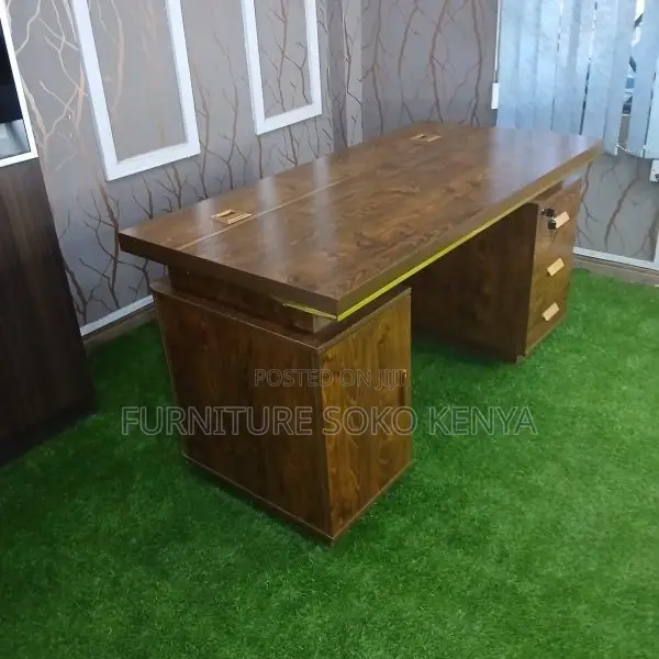 Office Desk : 1.4M Advanced Heritage Office Desk With Attached Drawers