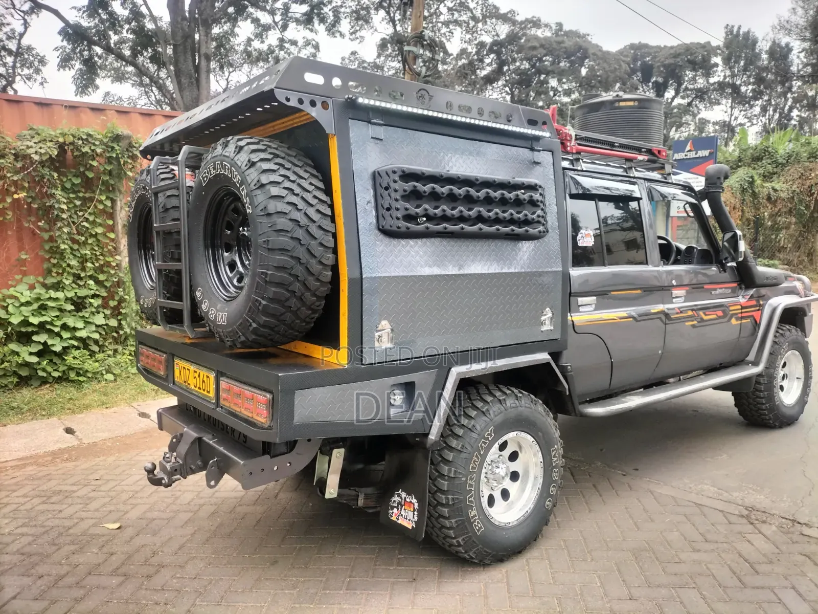 Toyota Land Cruiser 2014 Gray