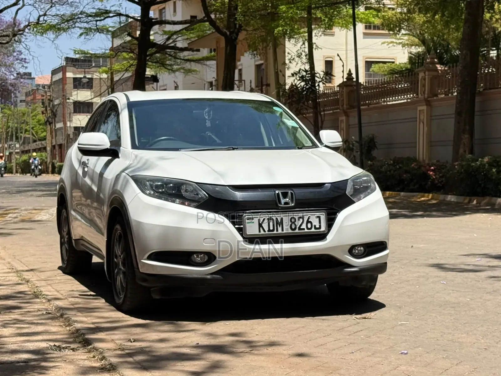 Honda Vezel 2016 White