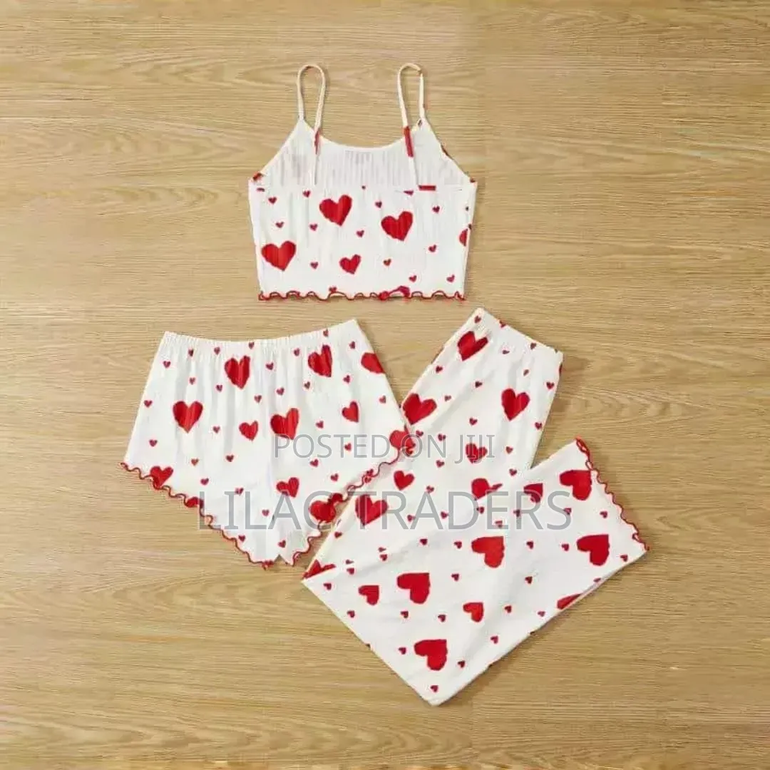 Comfortable Women's 3-Piece Nightwear Set Bre