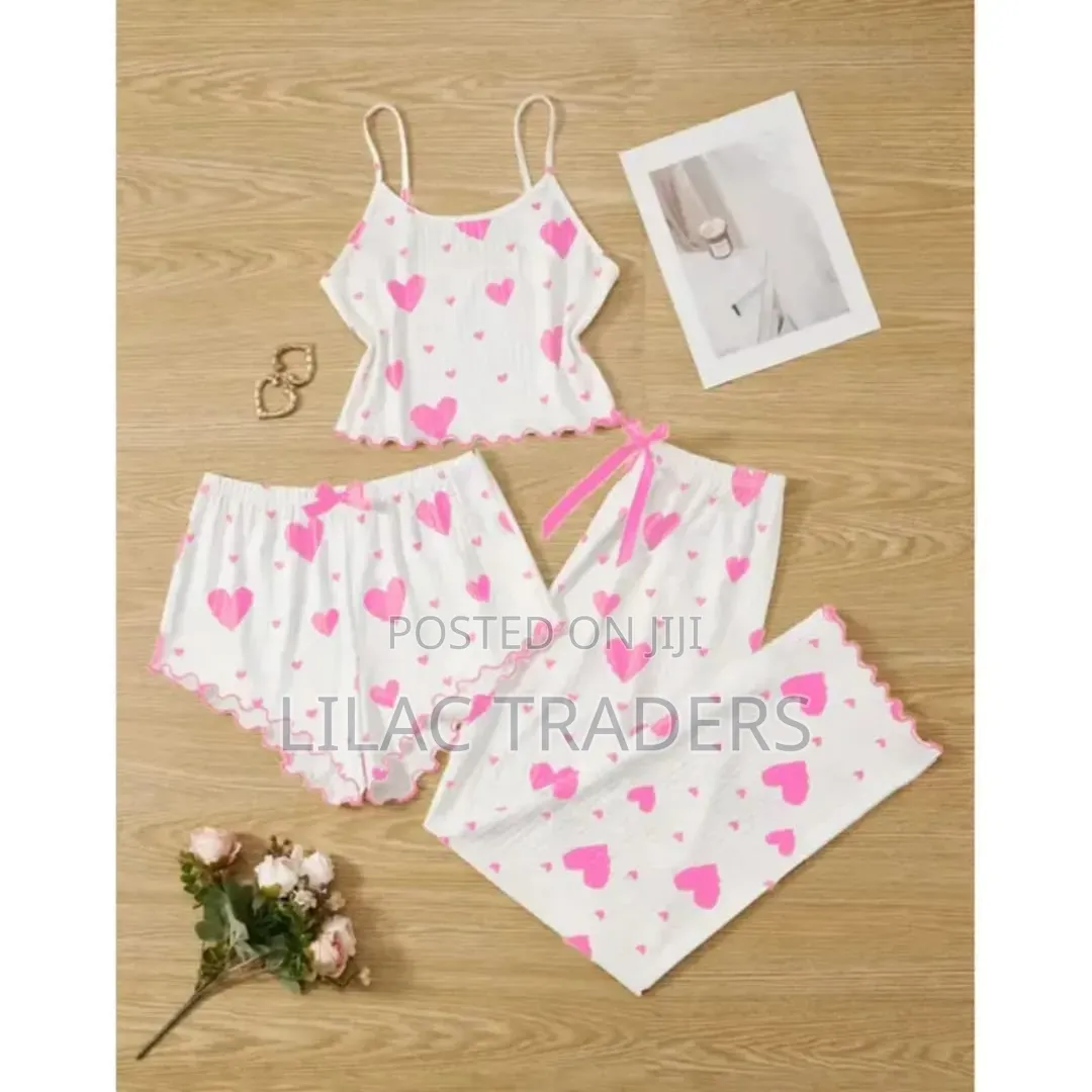 Comfortable Women's 3-Piece Nightwear Set Bre
