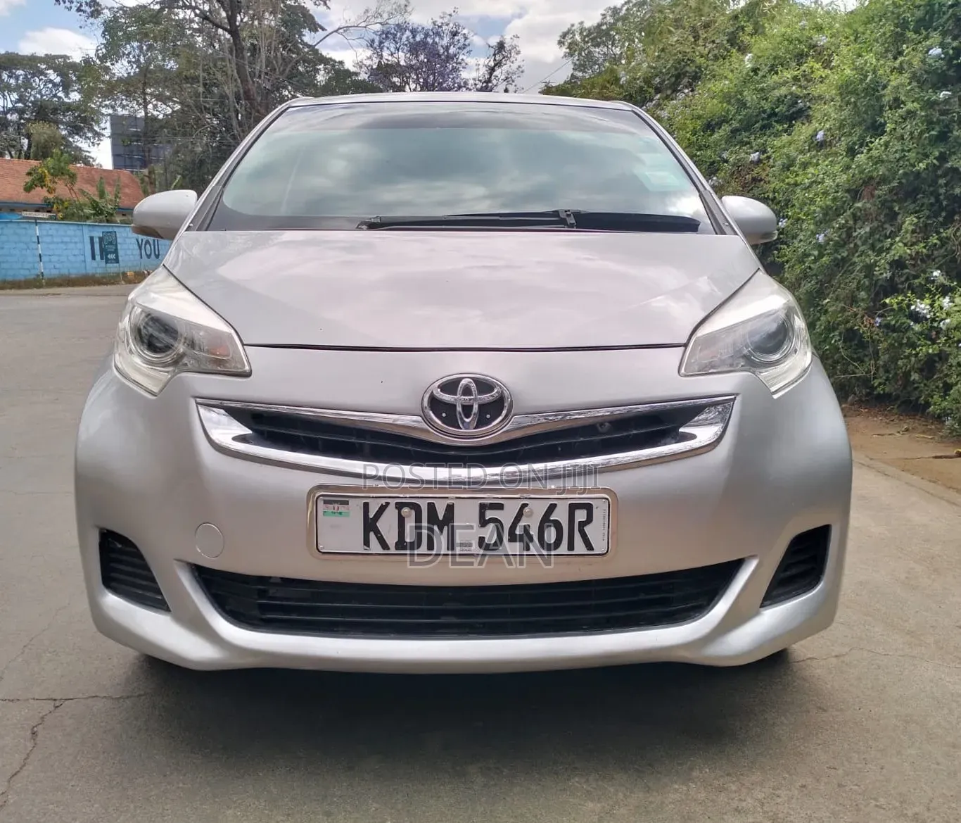 Toyota Ractis 2016 Silver