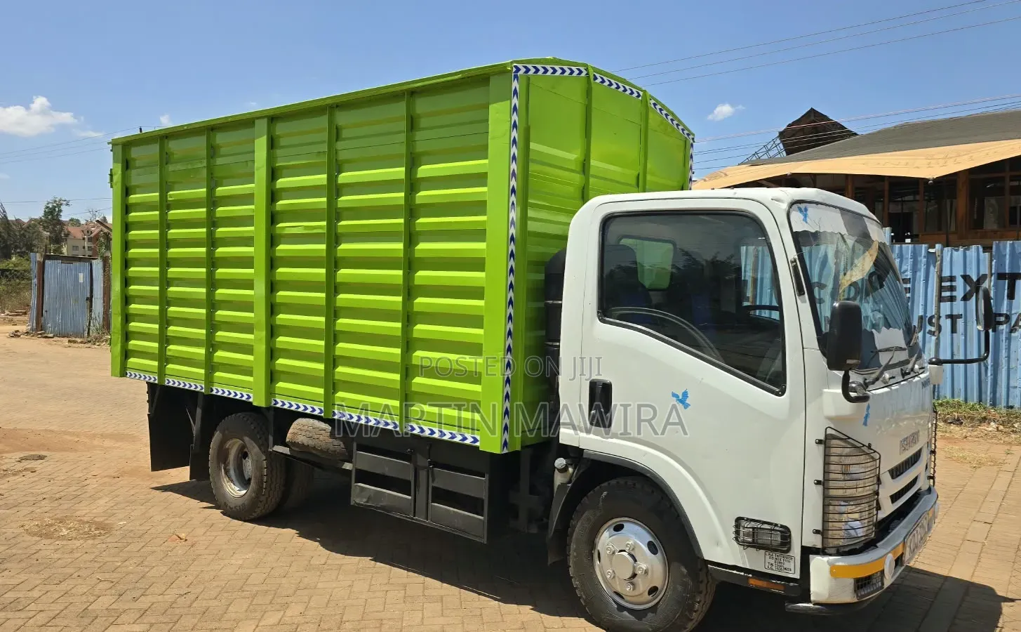 Isuzu NMR Lorry