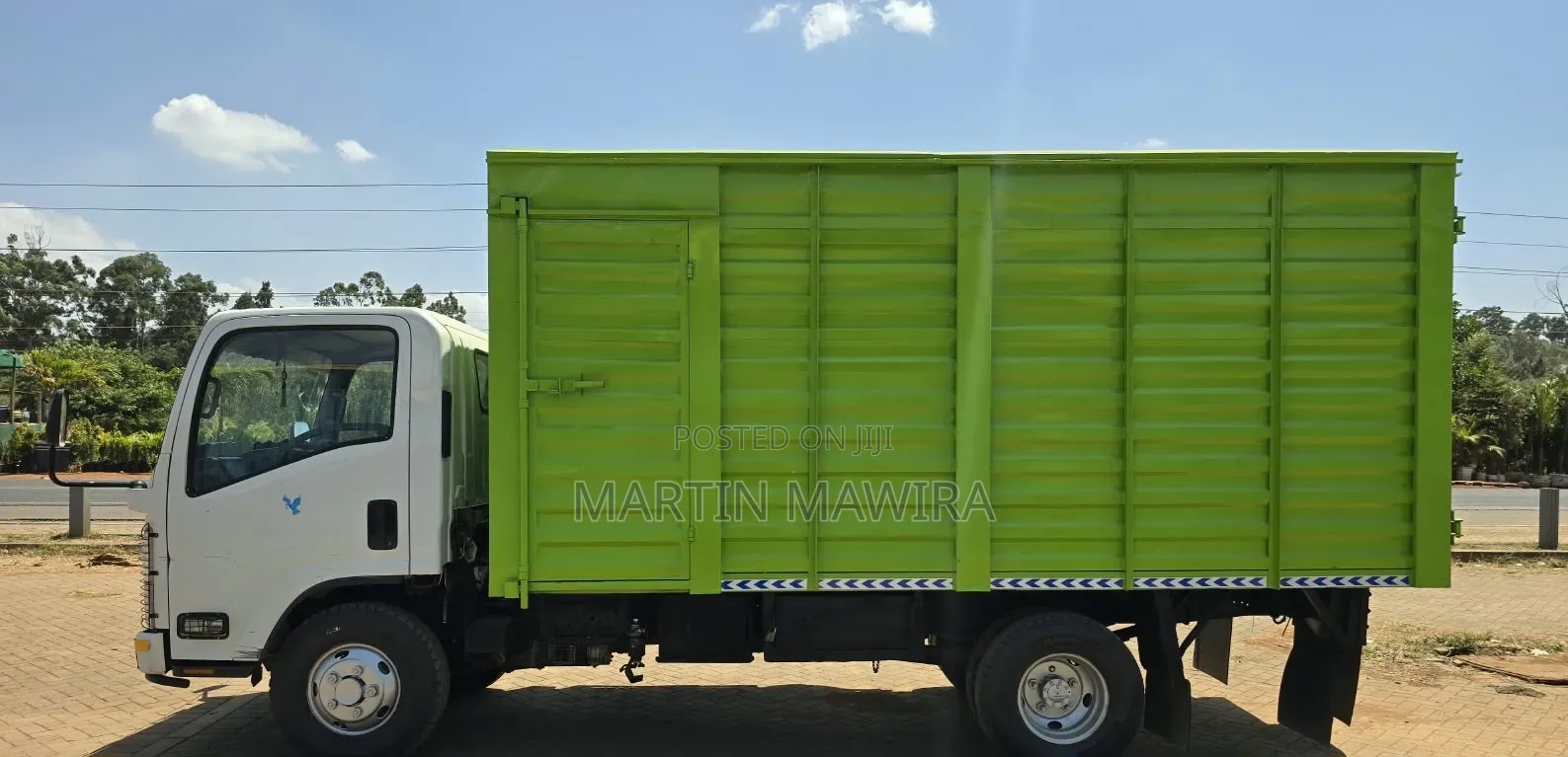 Isuzu NMR Lorry