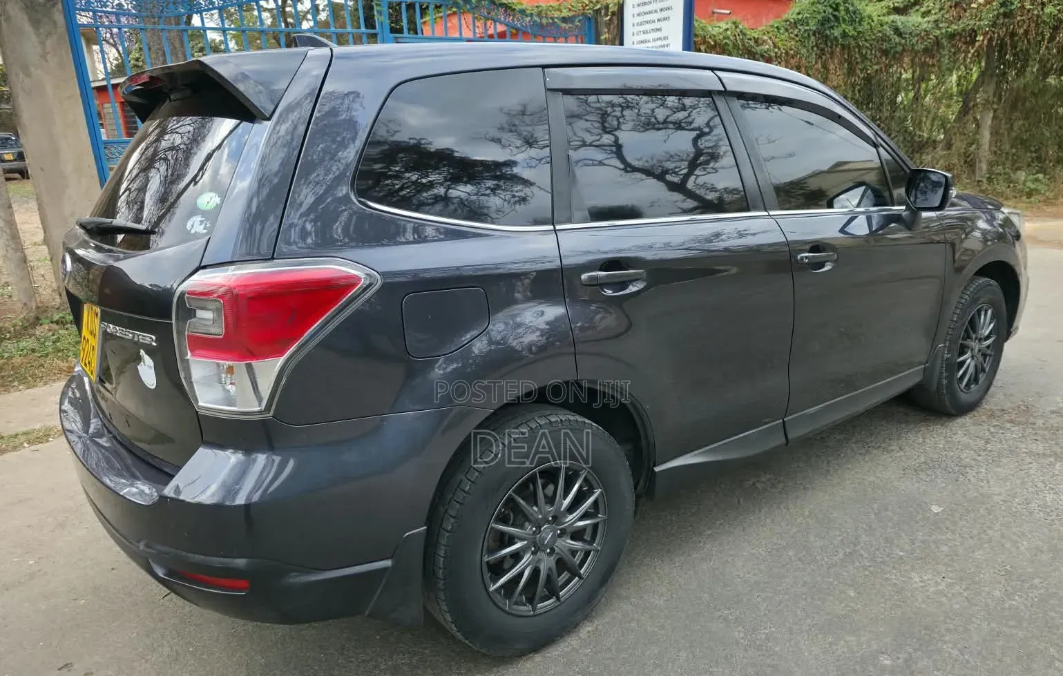 Subaru Forester 2017 Black