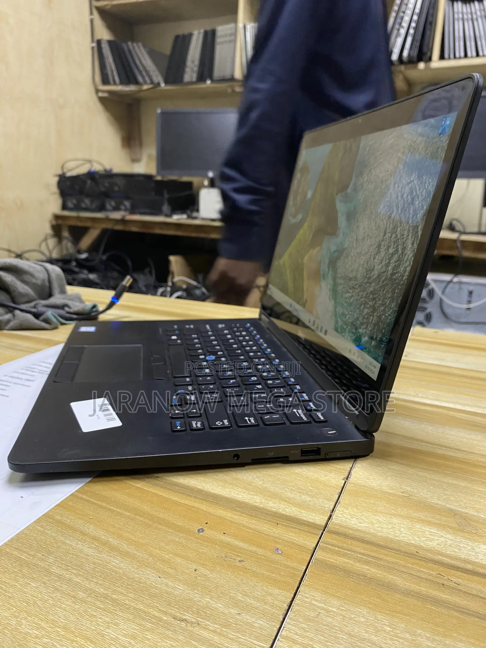 Laptop Dell Latitude E7470 8GB Intel Core i5 SSD 256GB