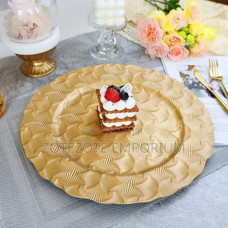 13 Inch Round Reef Charger Plate