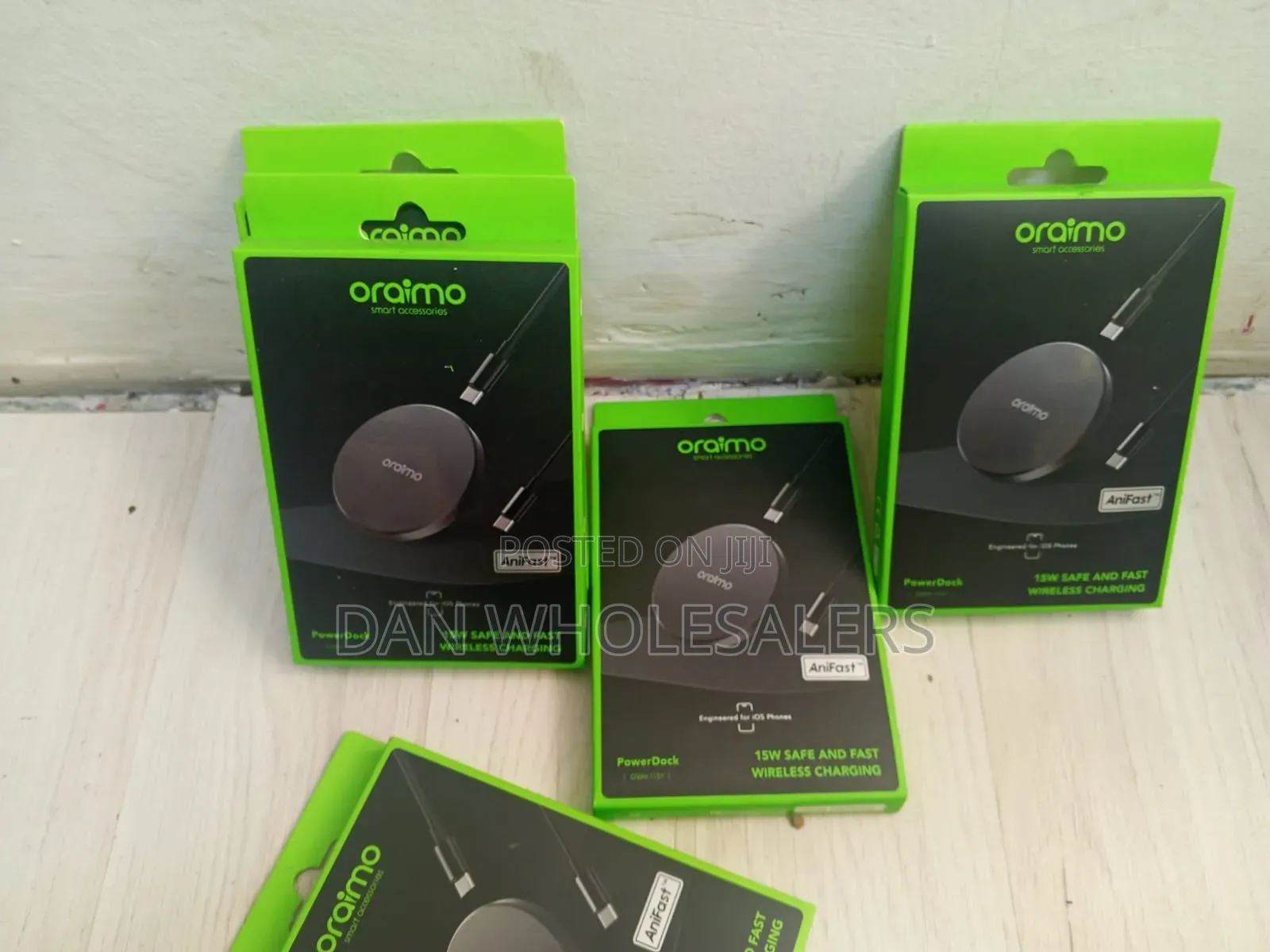 Oraimo Smart Accessories PowerDock 15W Wireless Charger OWH-1151