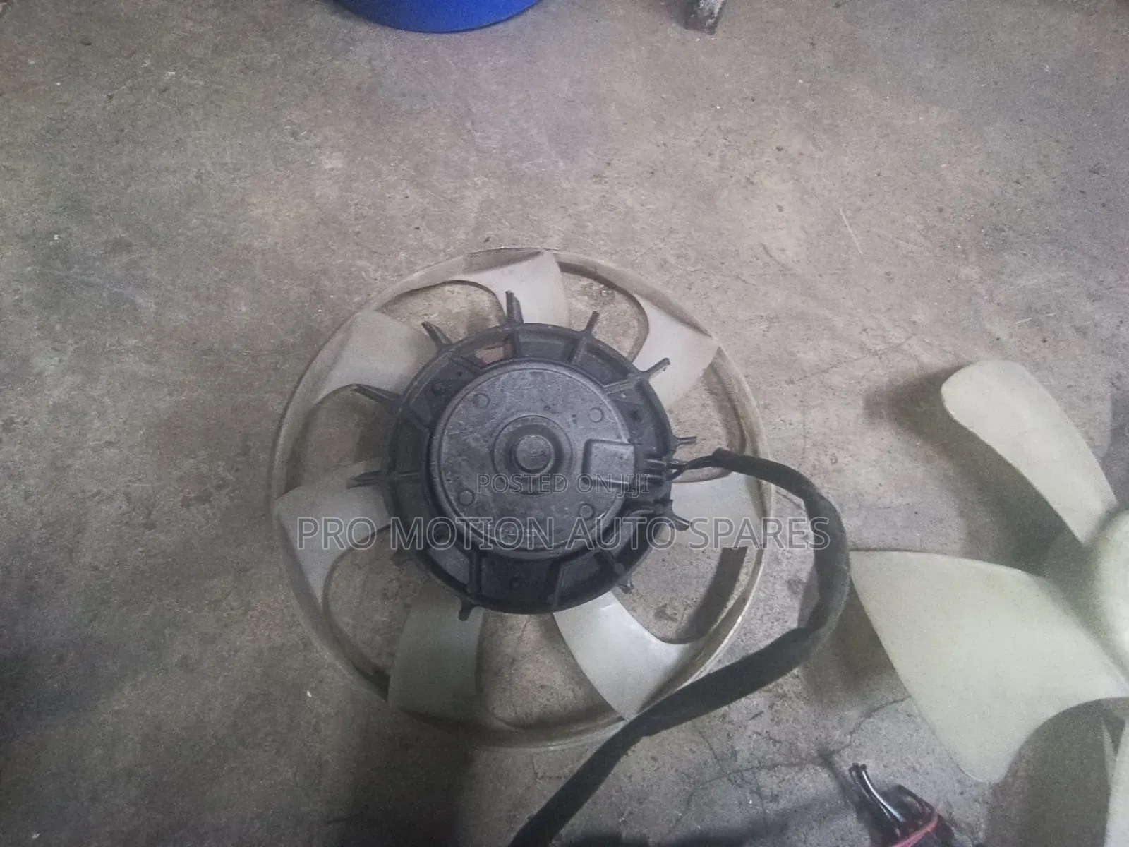Toyota Denso Radiator Cooling Fans for Probox, Vitz, Passo, Corolla