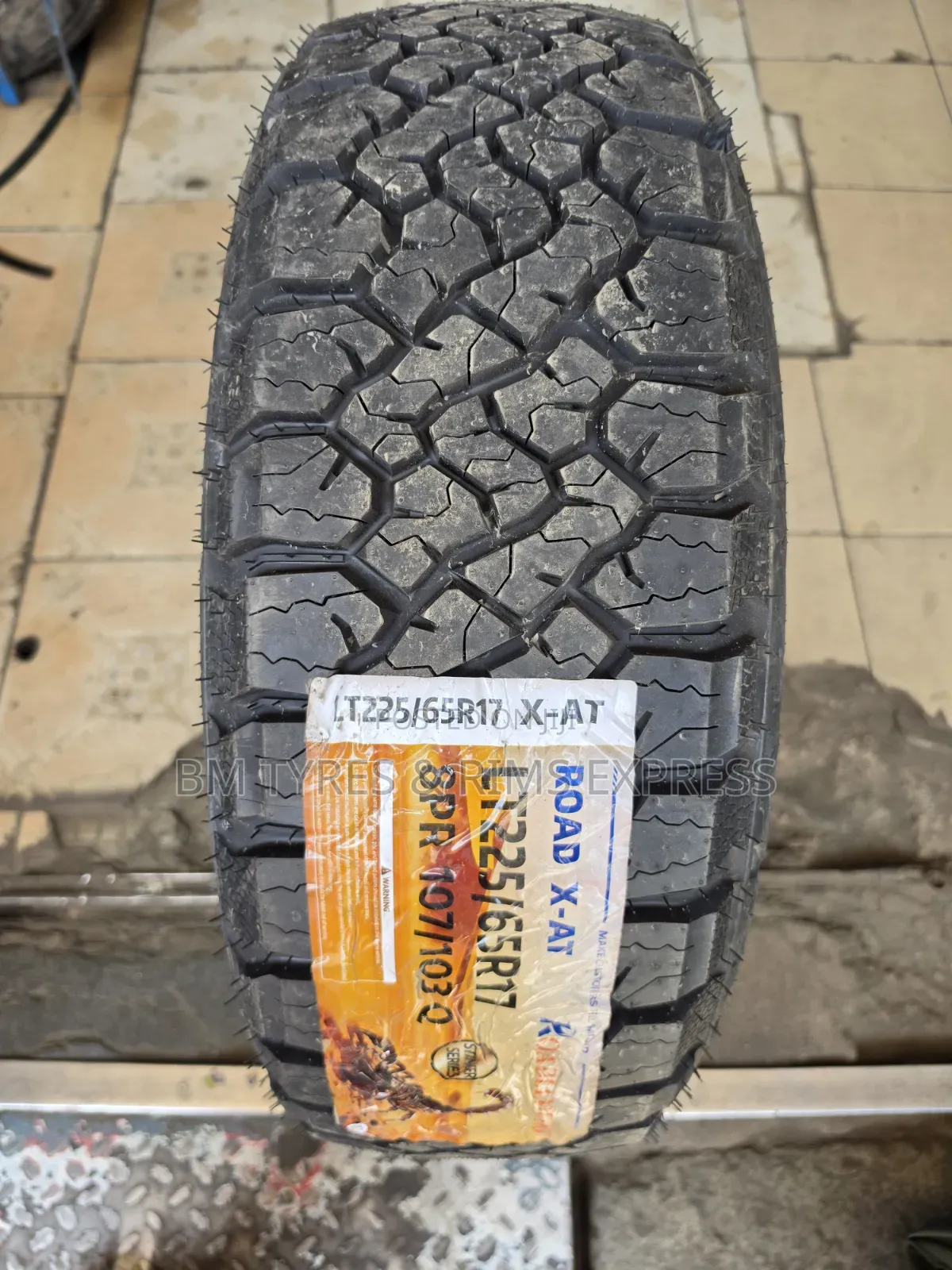 225 /65 R17 Roadiamond Tires (All Terrain)