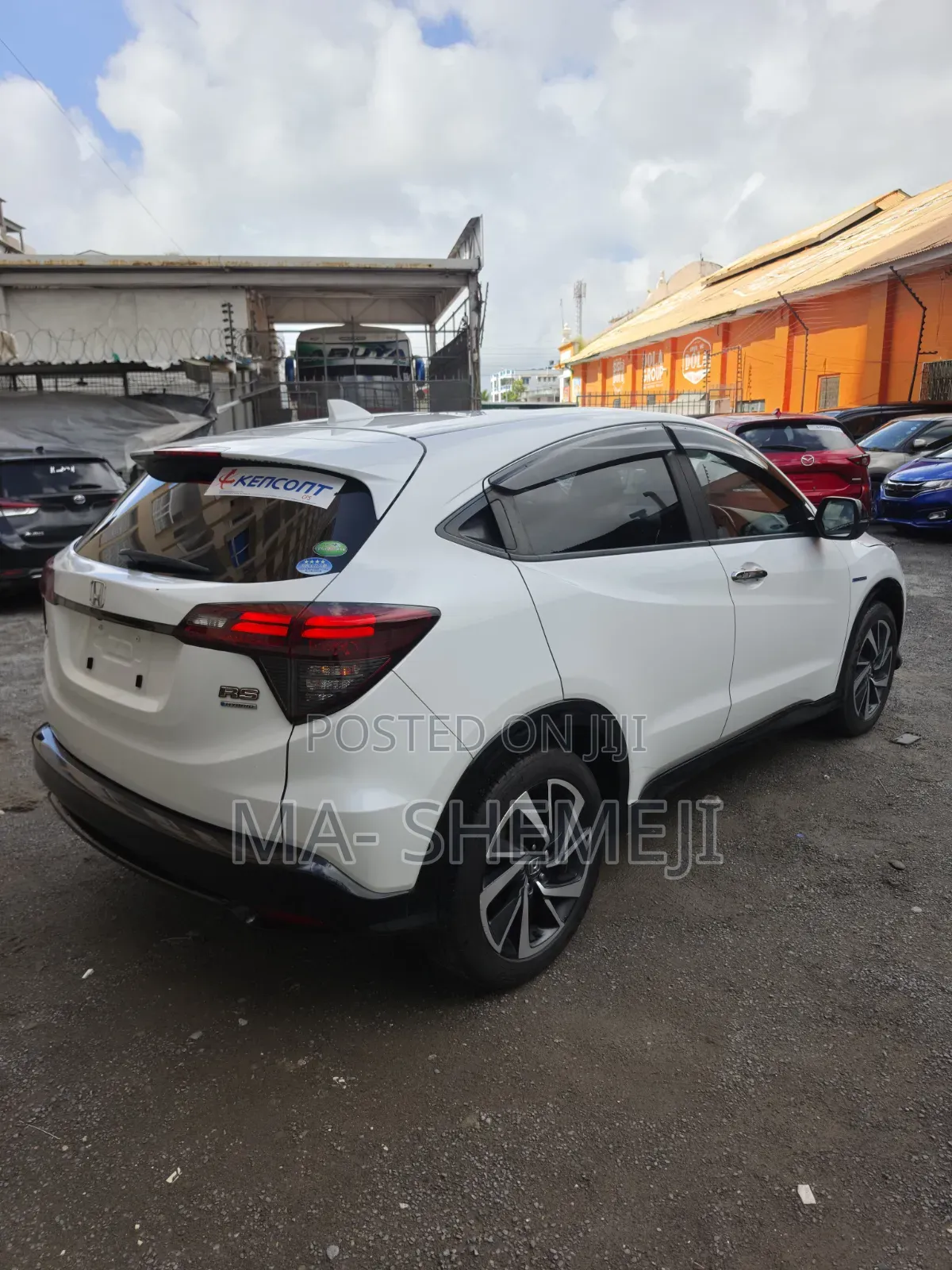 Honda Vezel 1.5 2WD 2020 Pearl