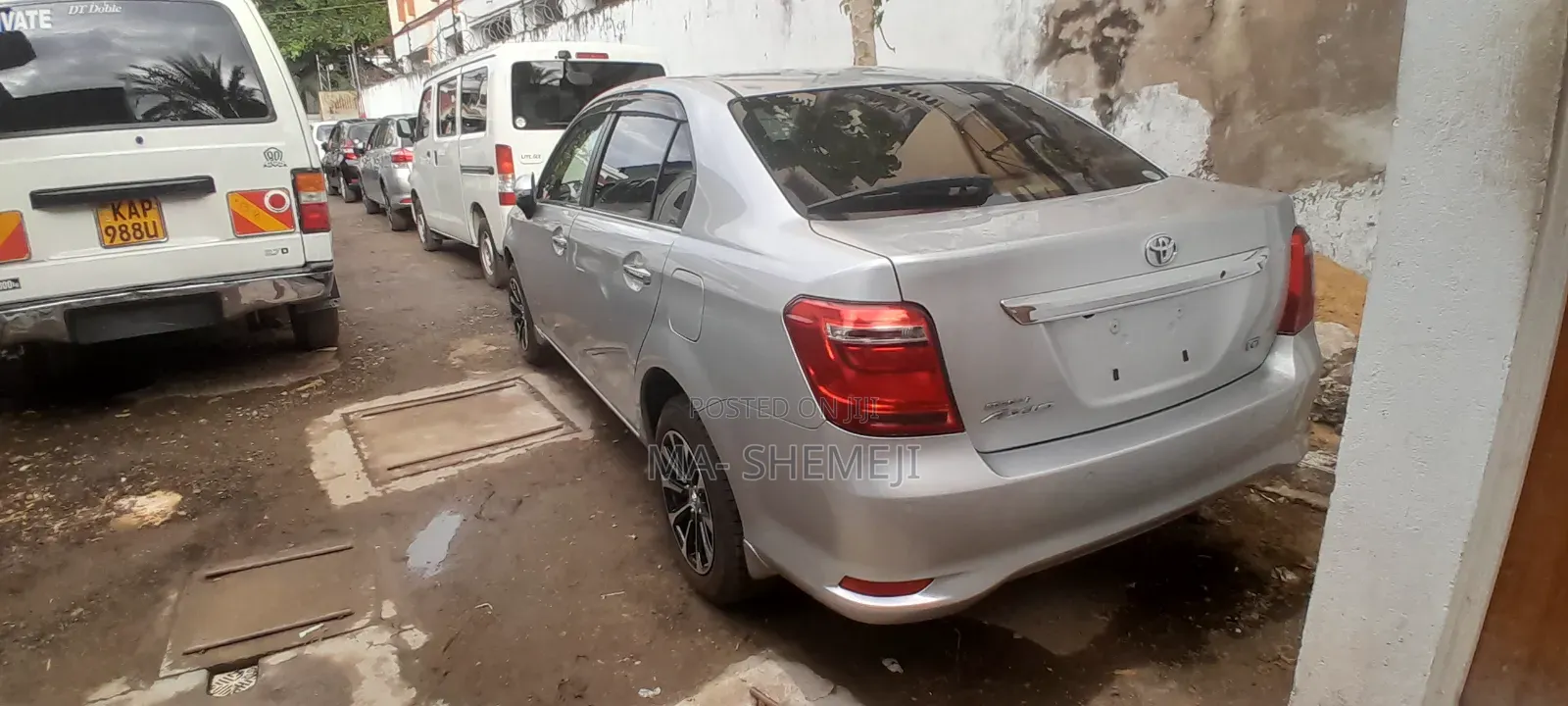 Toyota Axio 1.5 G 4WD 2019 Silver