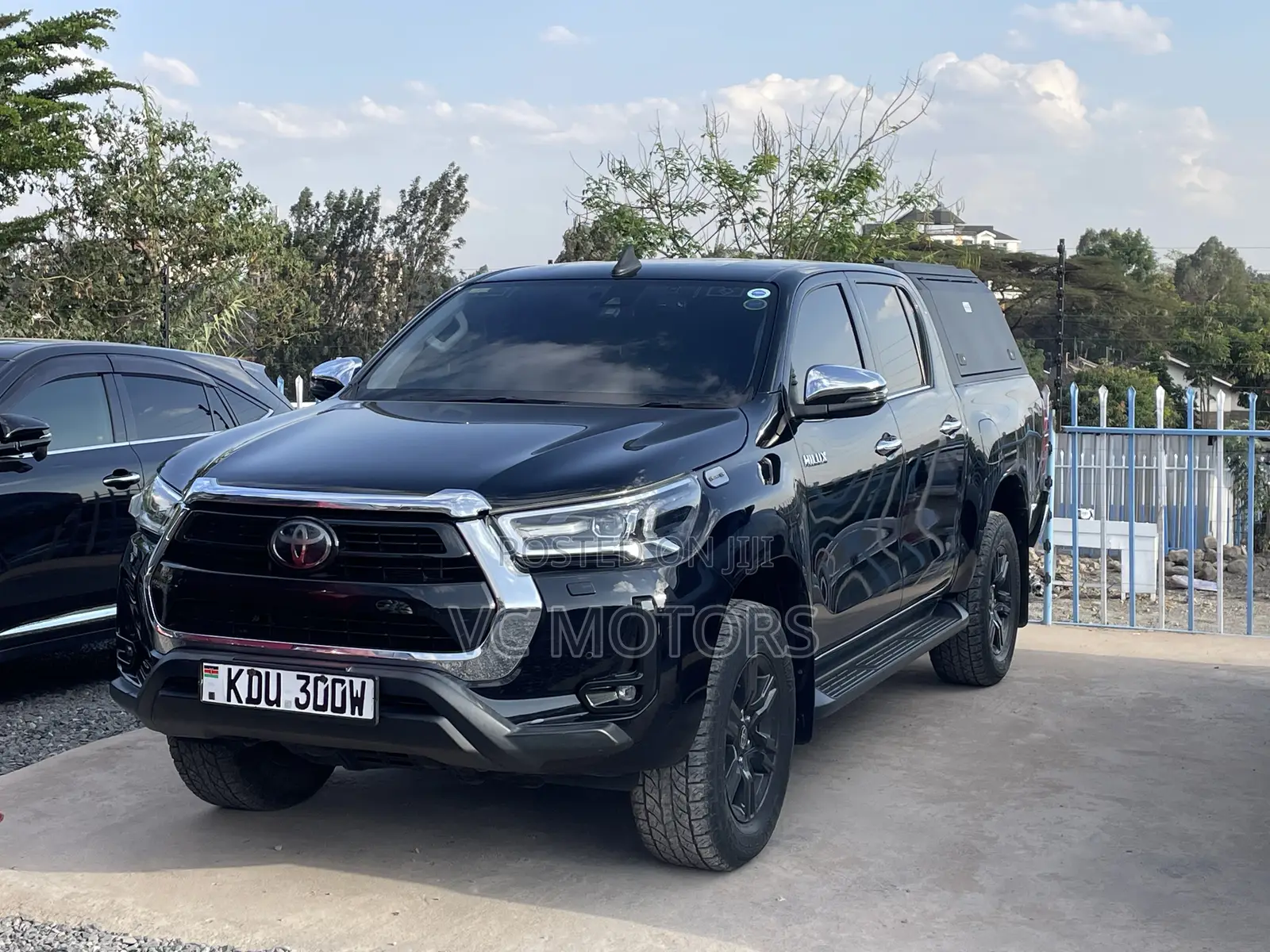 Toyota Hilux Revo Double Cab Deisel 2.4 RWD 2021 Black