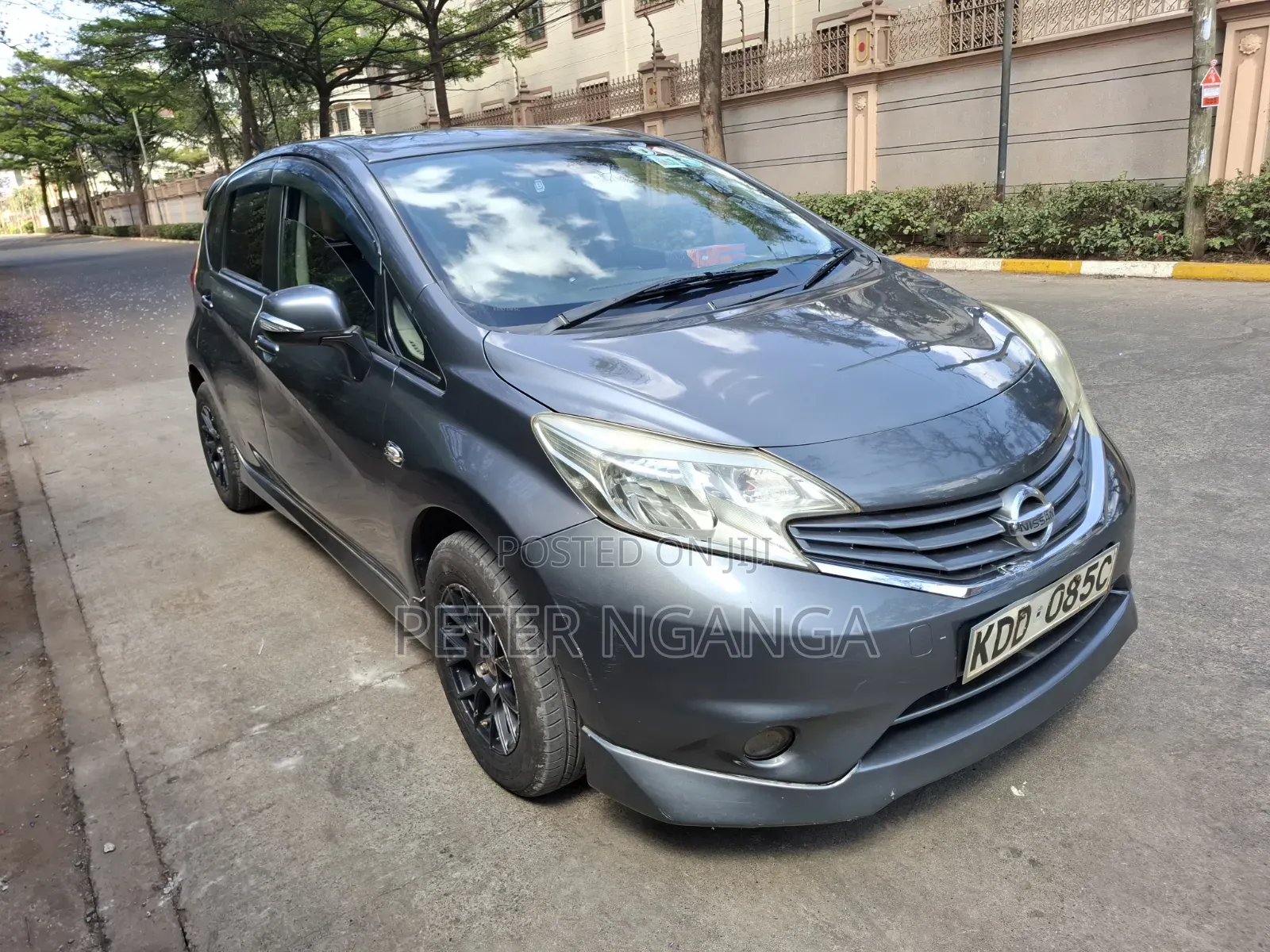Nissan Note 1.2 Petrol 2014 Gray
